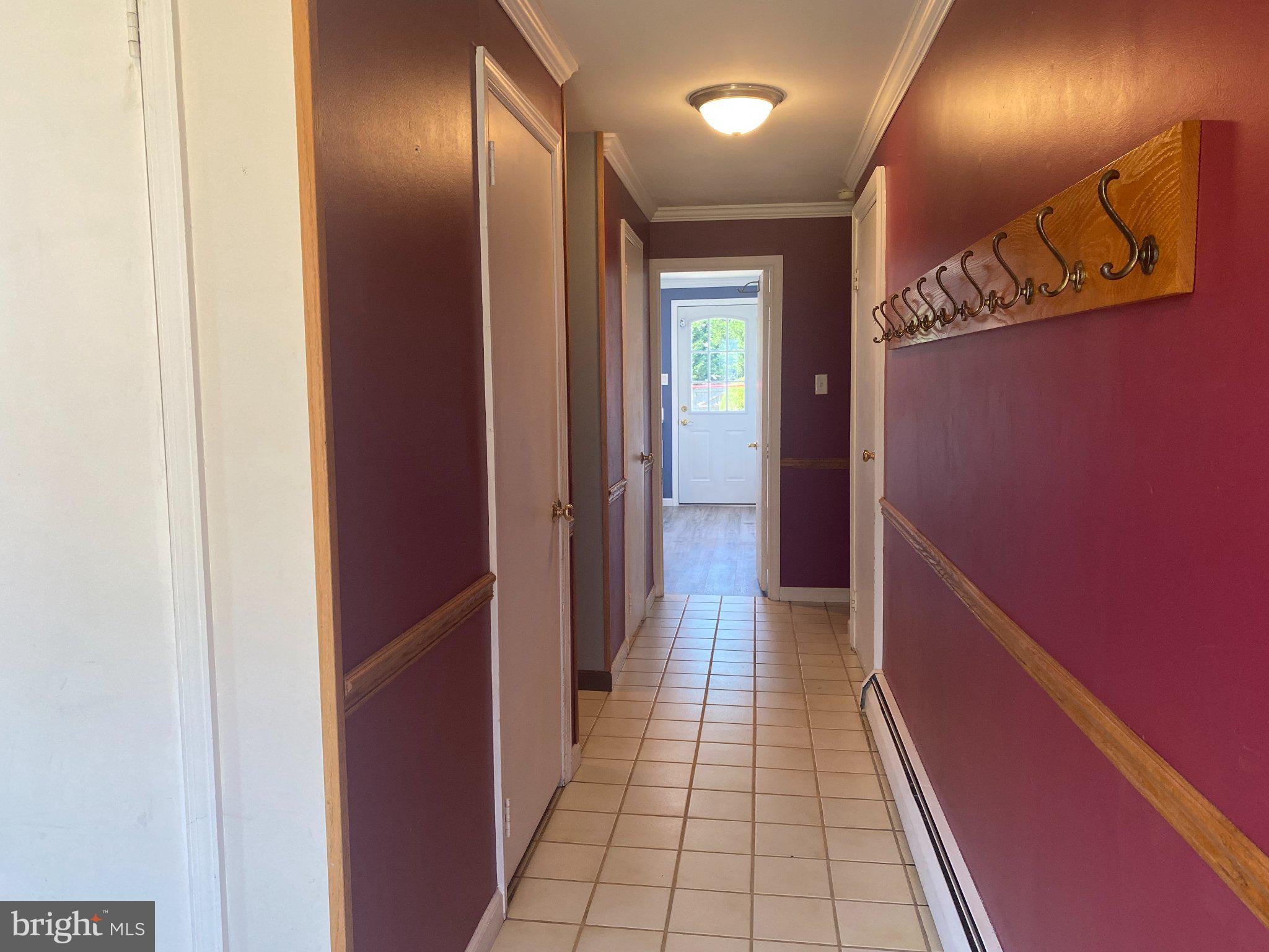 310 Tally Hollow Dr, Warminster, PA 18974 photo