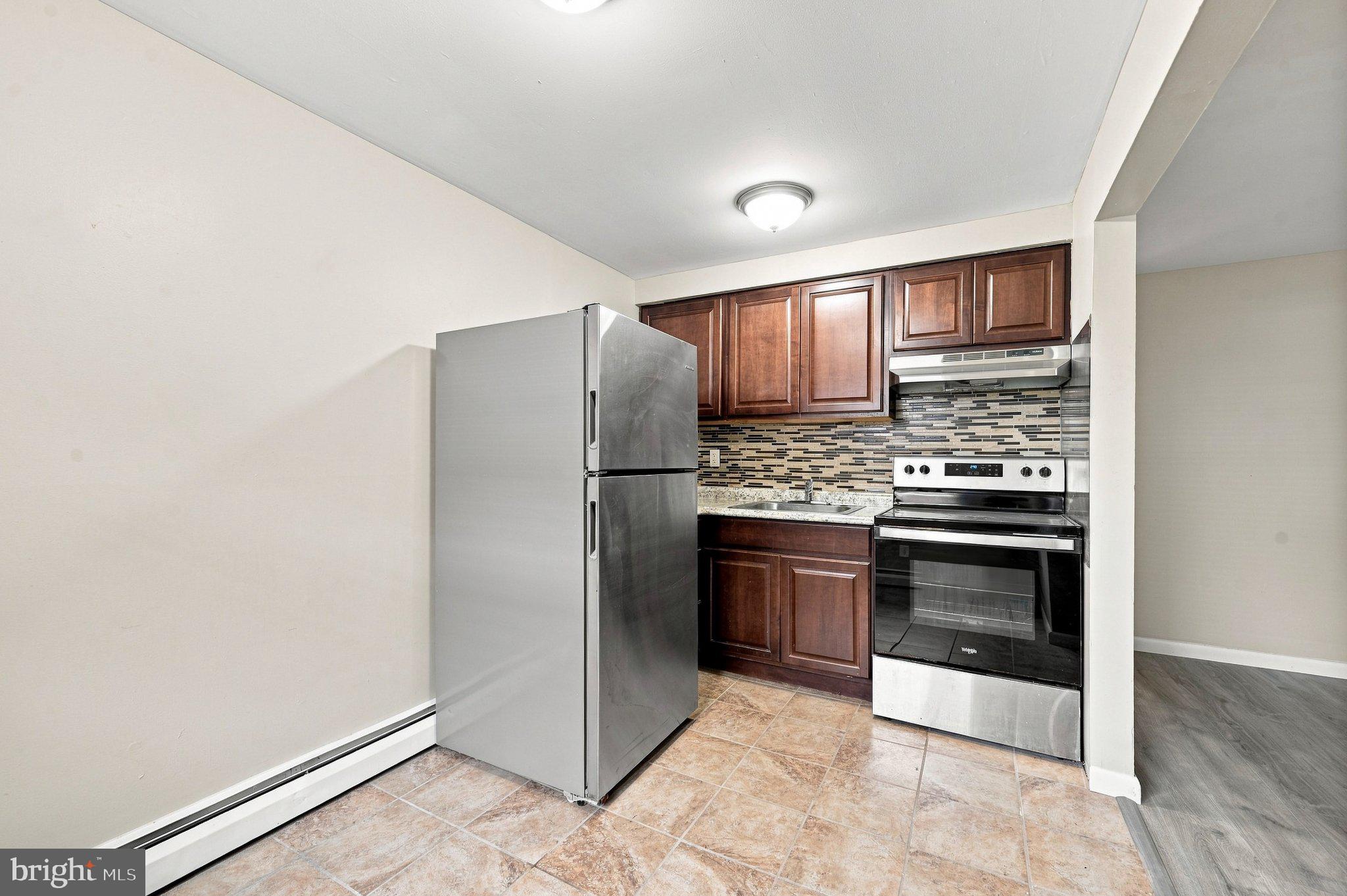 2626 32 Parkside Terrace, Brookhaven, PA 19015 photo