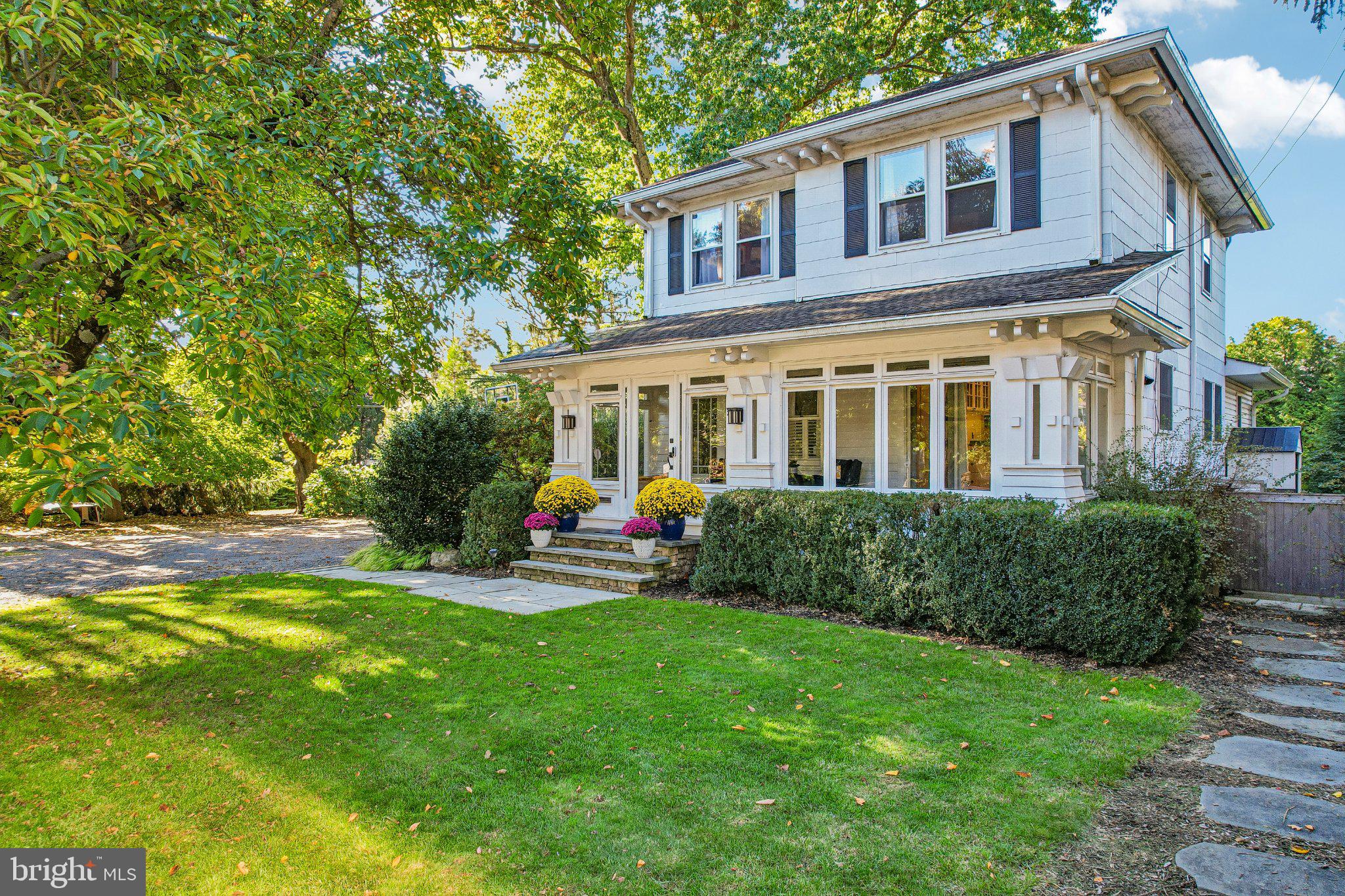 29 Craven Lane Ln, Lawrence Twp, NJ 08648 photo
