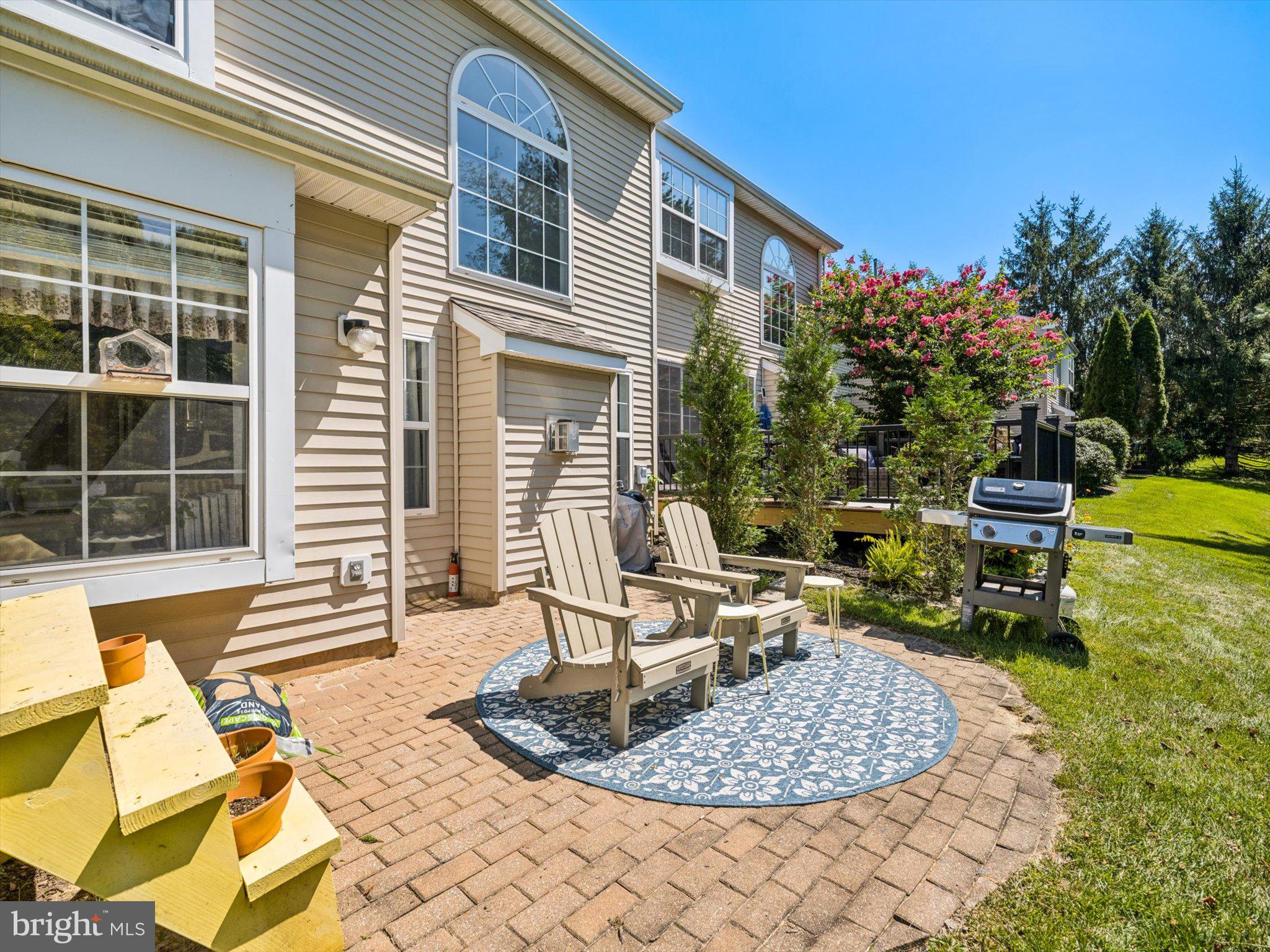2309 Periwinkle Ct, Phoenixville, PA 19460 photo