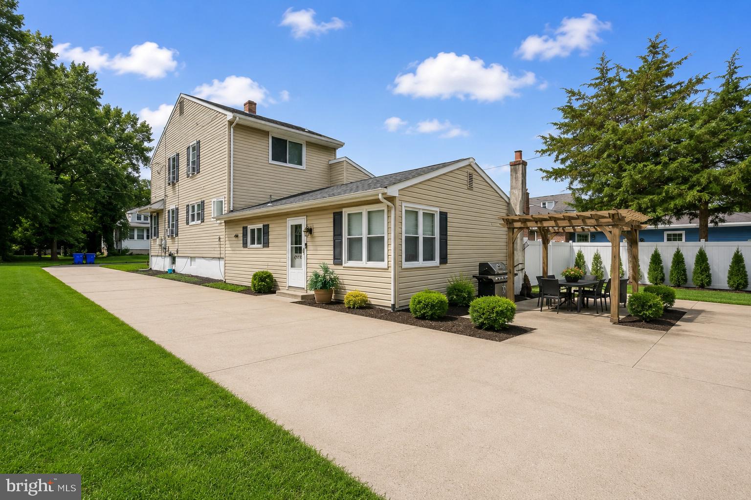 19 Claypoole Ave, Moorestown, NJ 08057 photo