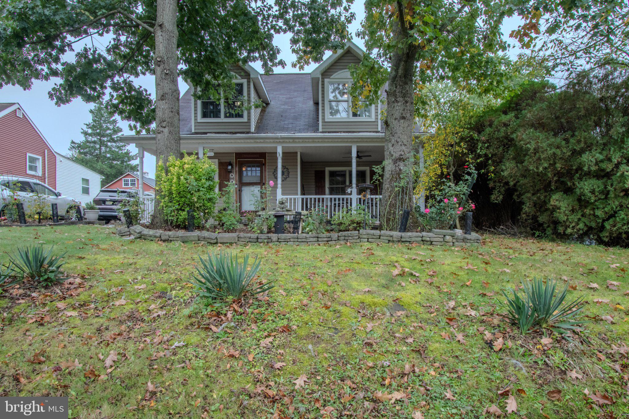844 Cedarville Rd, Pottstown, PA 19465 photo