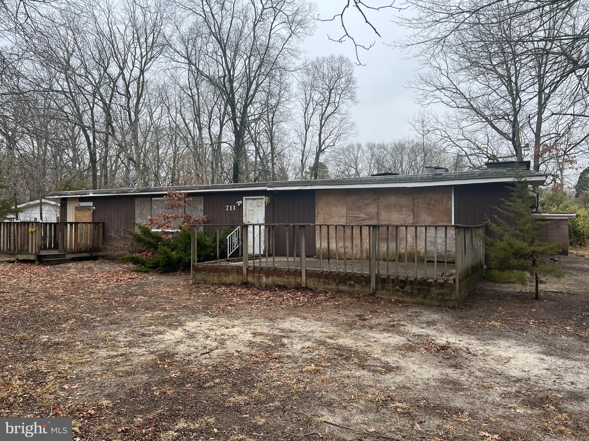711 Woodland Dr, Millville, NJ 08332