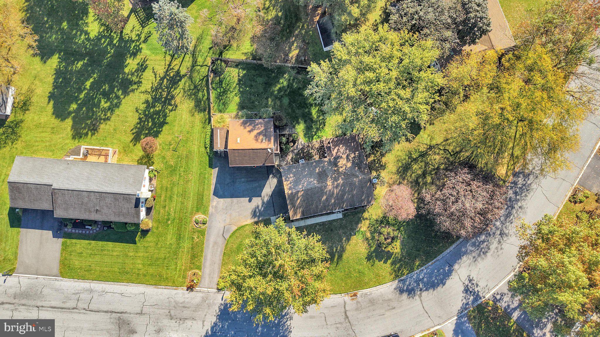 36 Ashland Ave, Ephrata, PA 17522 photo
