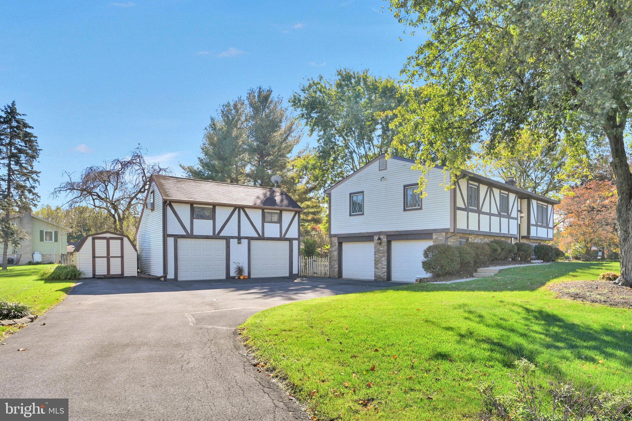 36 Ashland Ave, Ephrata, PA 17522