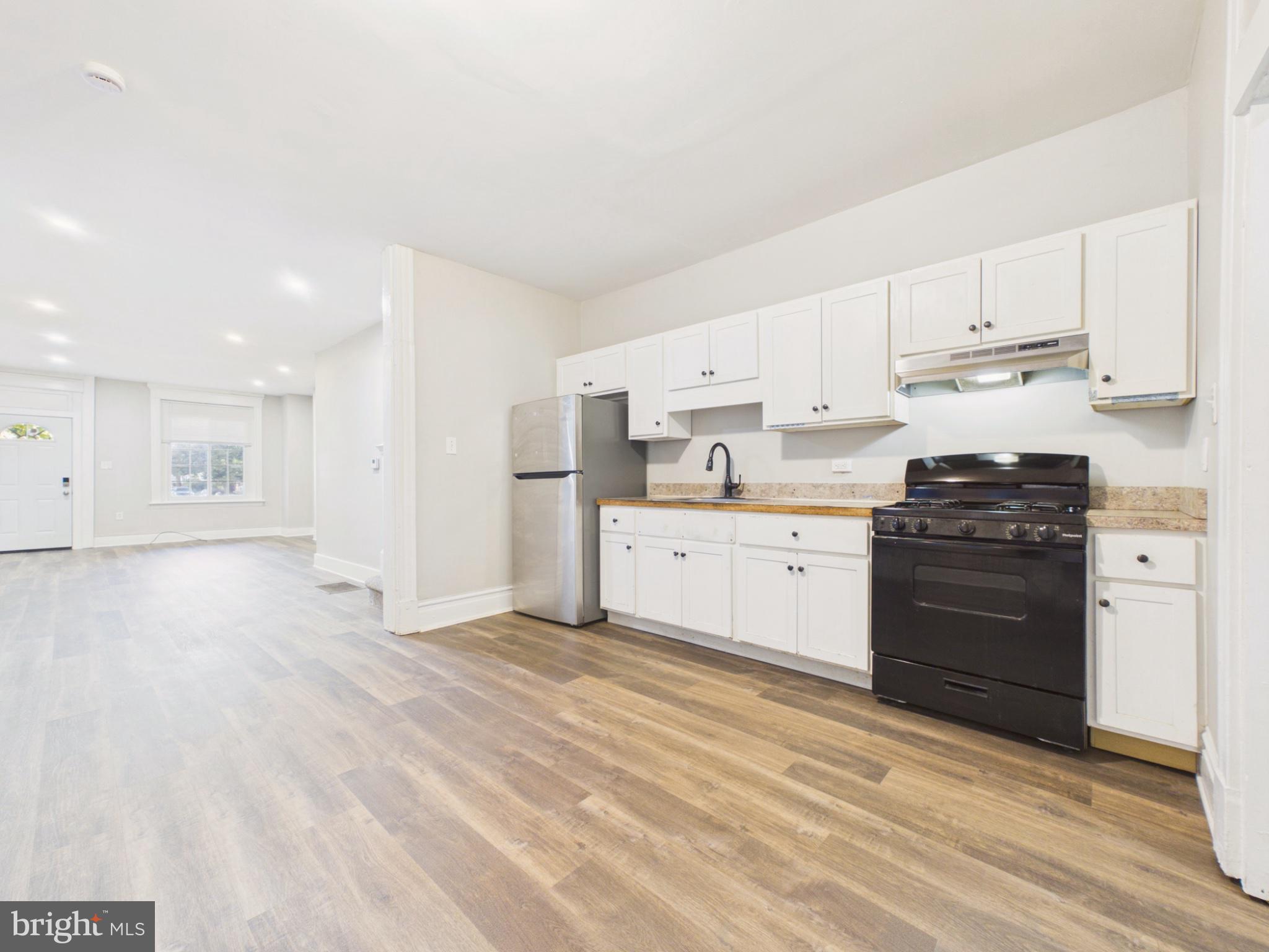 536 Schuylkill St, Harrisburg, PA 17110 photo