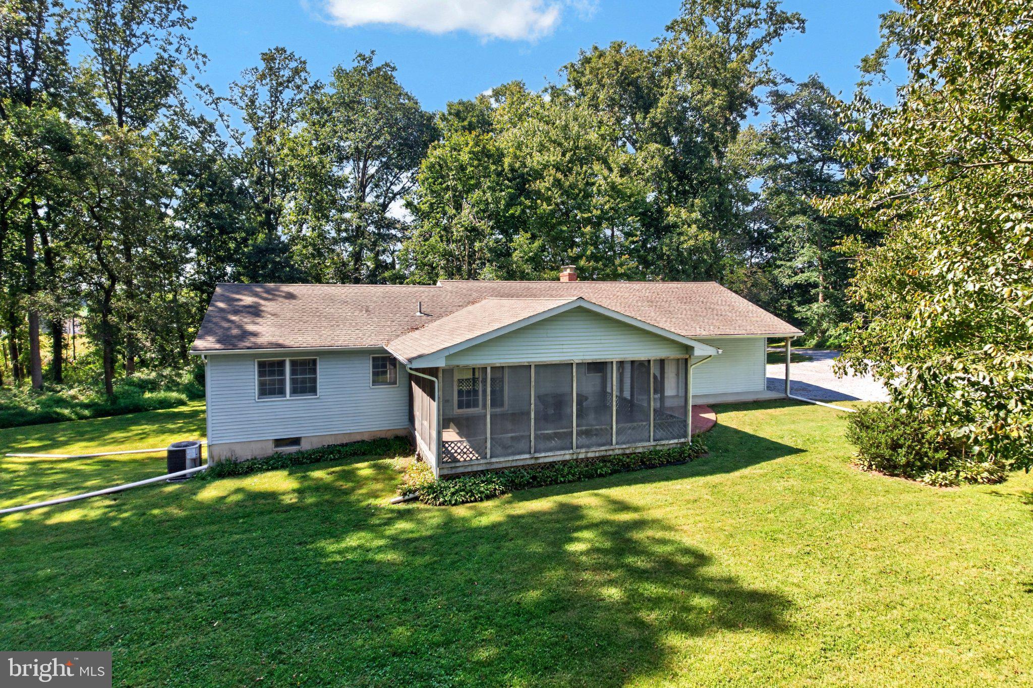 725 Ewing, Cochranville, PA 19330 photo
