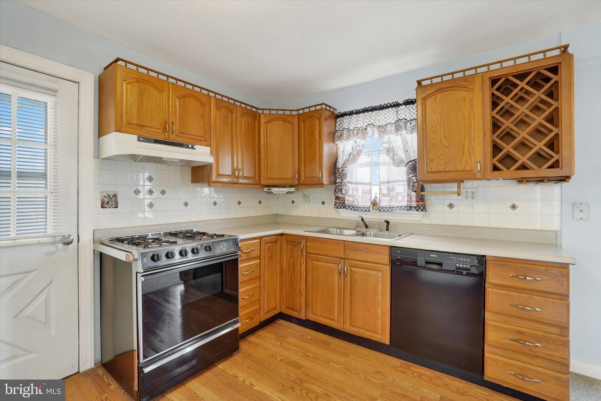 1335 E Prospect St, York, PA 17403 photo