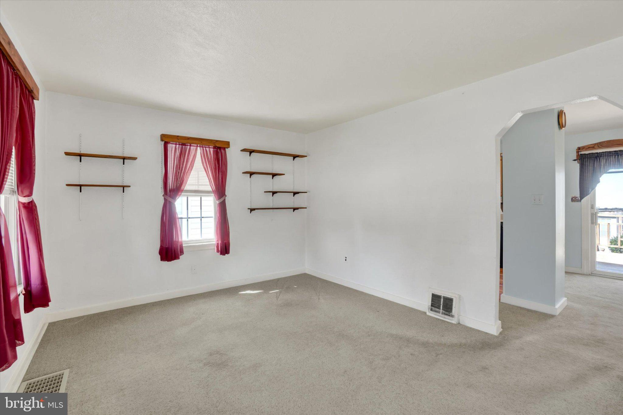 1335 E Prospect St, York, PA 17403 photo