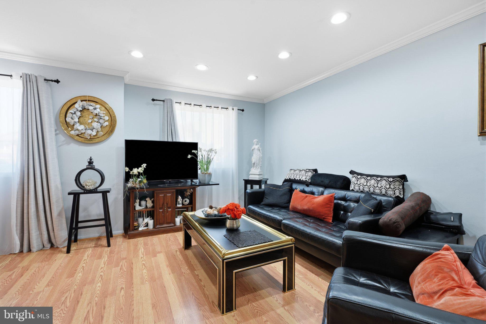 15181 Beverly Dr, Philadelphia, PA 19116 photo