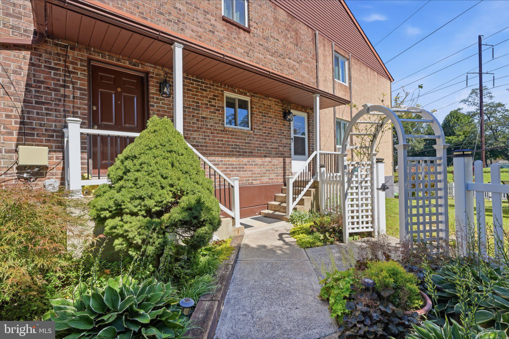 15181 Beverly Dr, Philadelphia, PA 19116 photo