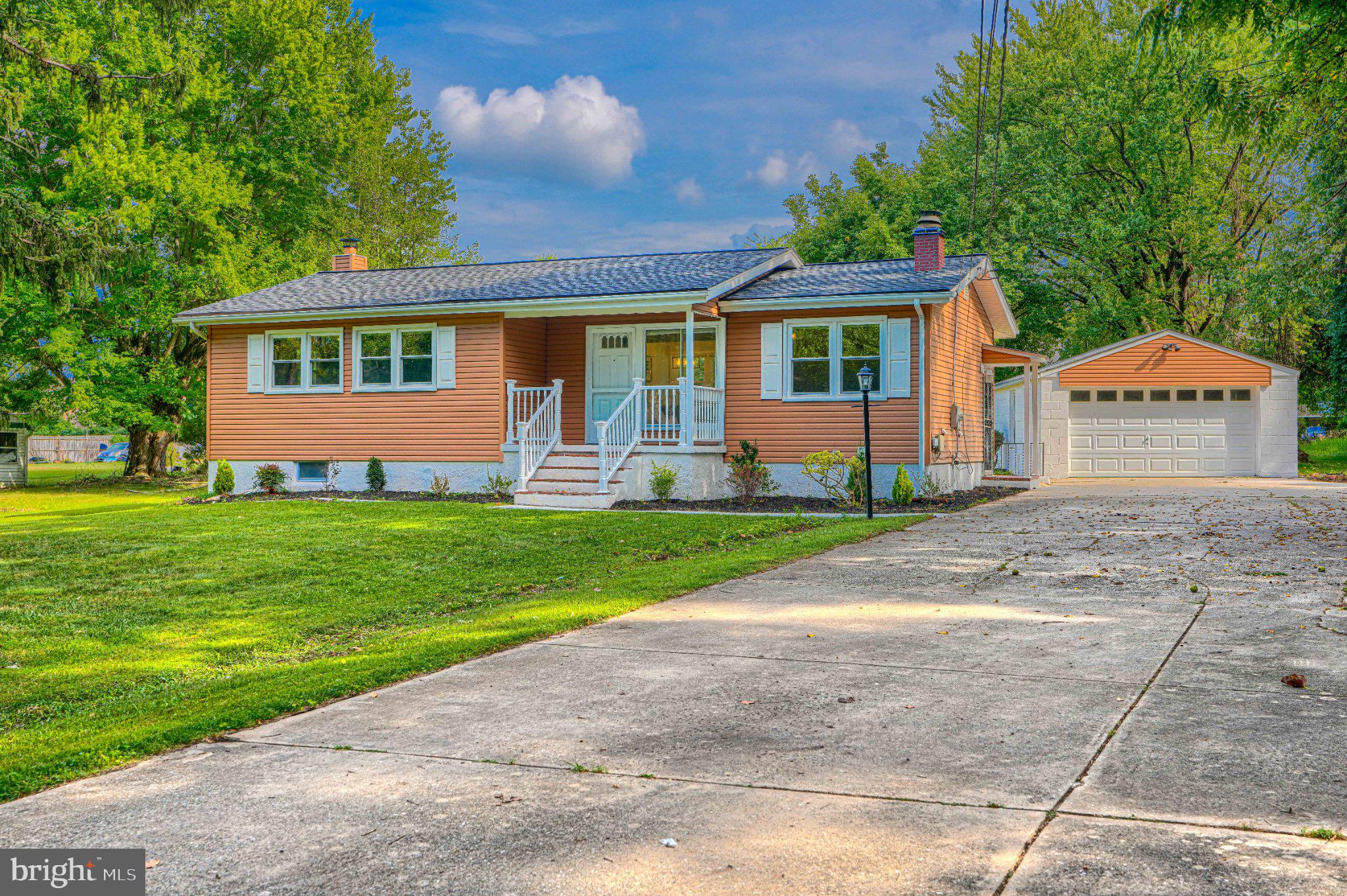 4625 Chickory Hill Ln, Baltimore, MD 21208