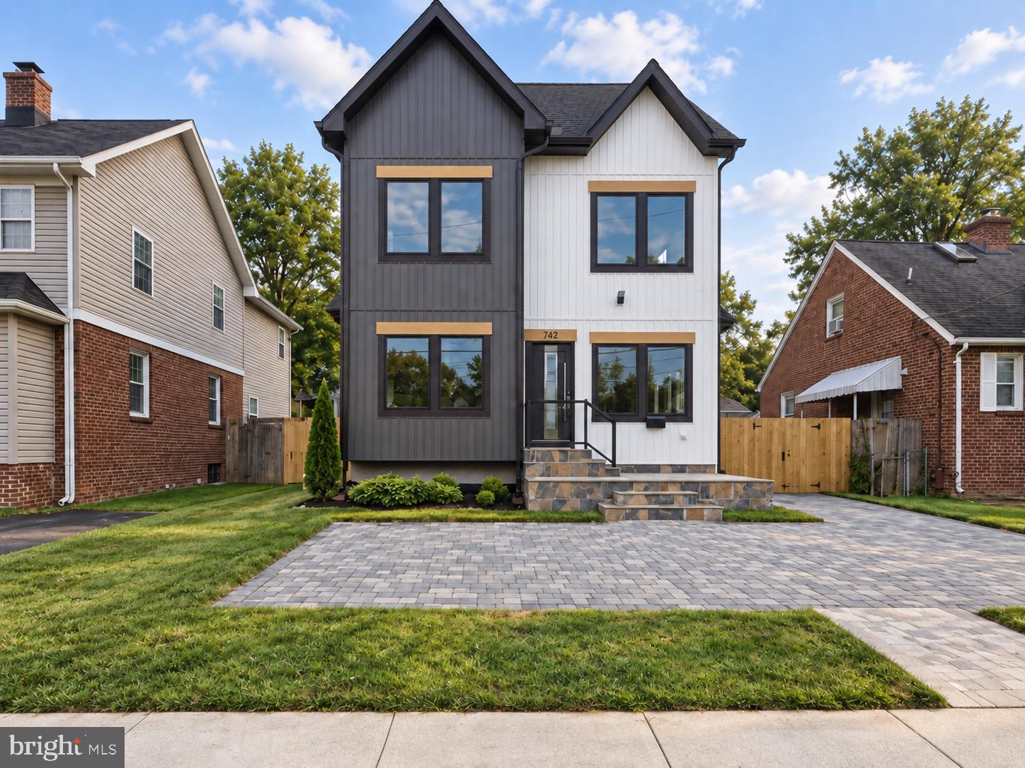 742 George Mason Dr, Arlington, VA 22203
