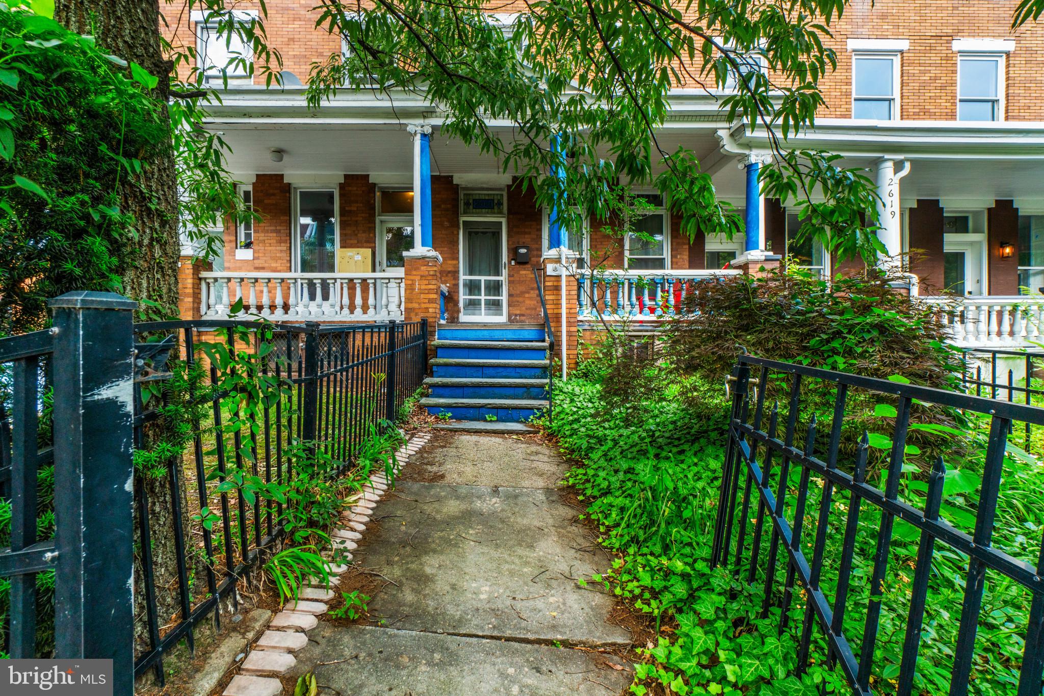 2621 N Calvert St, Baltimore, MD 21218 photo