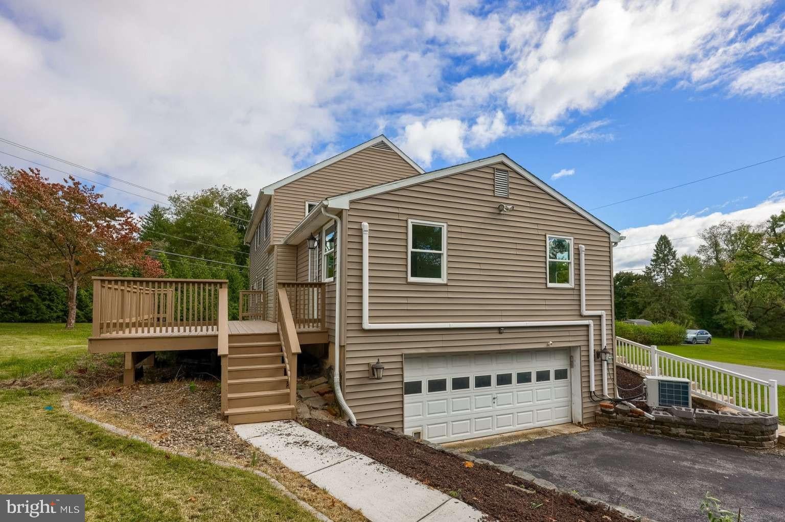 7547 Lakeside Ave, Harrisburg, PA 17112 photo