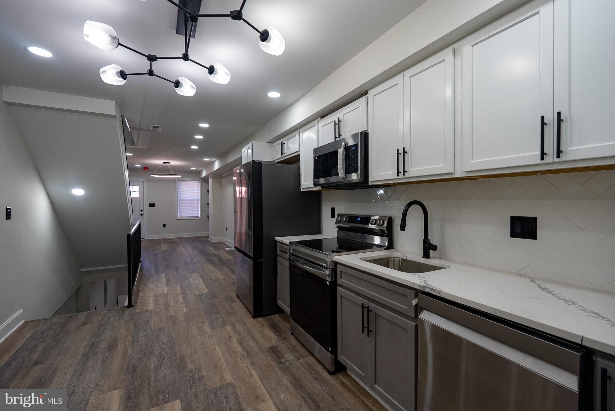 302 Gilmor St, Baltimore, MD 21223 photo