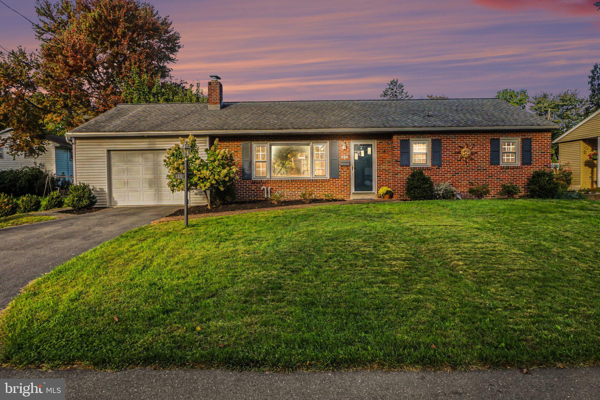 120 School Ln, Landisville, PA 17538