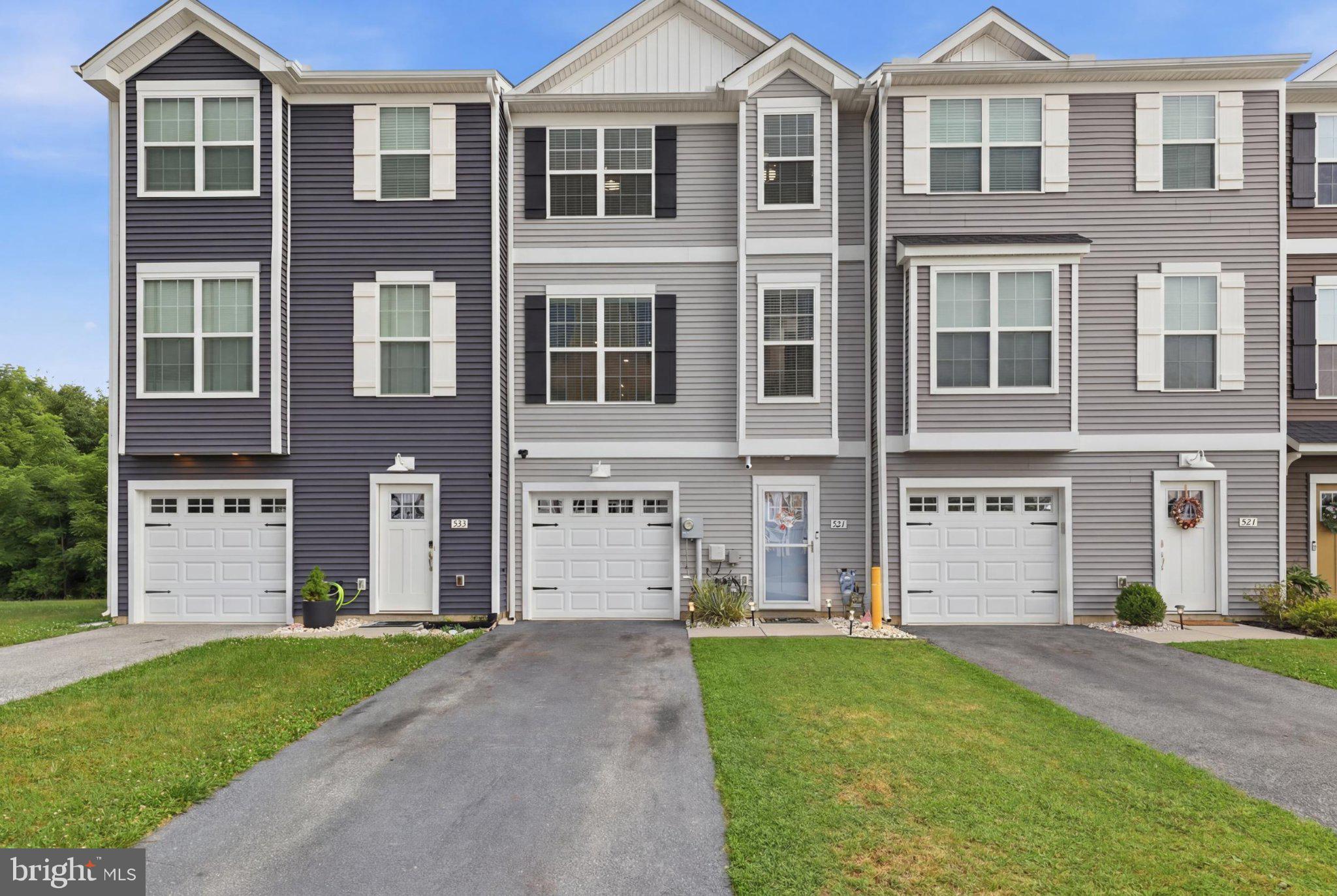 521 Charles Ave, Hanover, PA 17331 photo