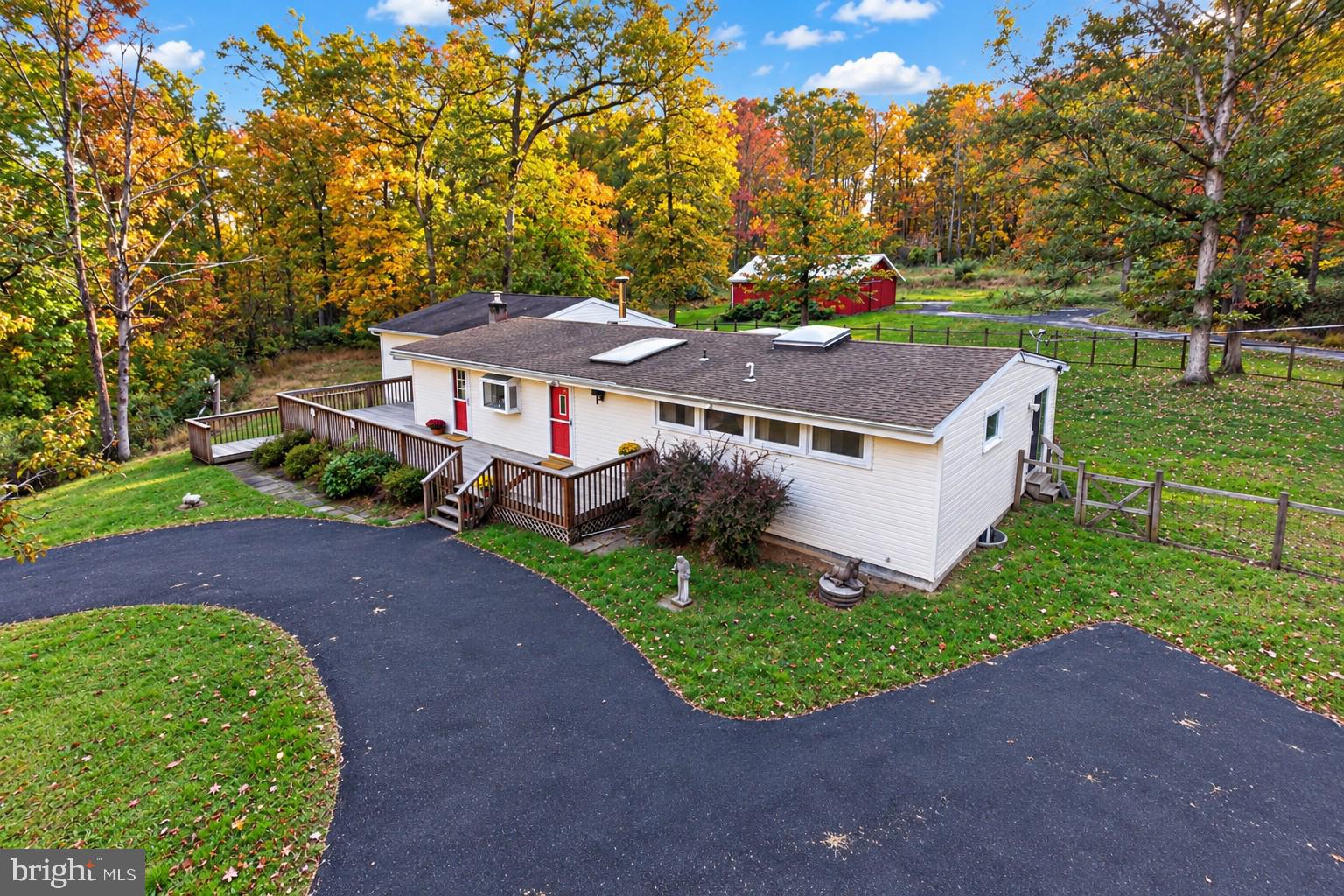 3506 Salford Station Rd, Perkiomenville, PA 18074