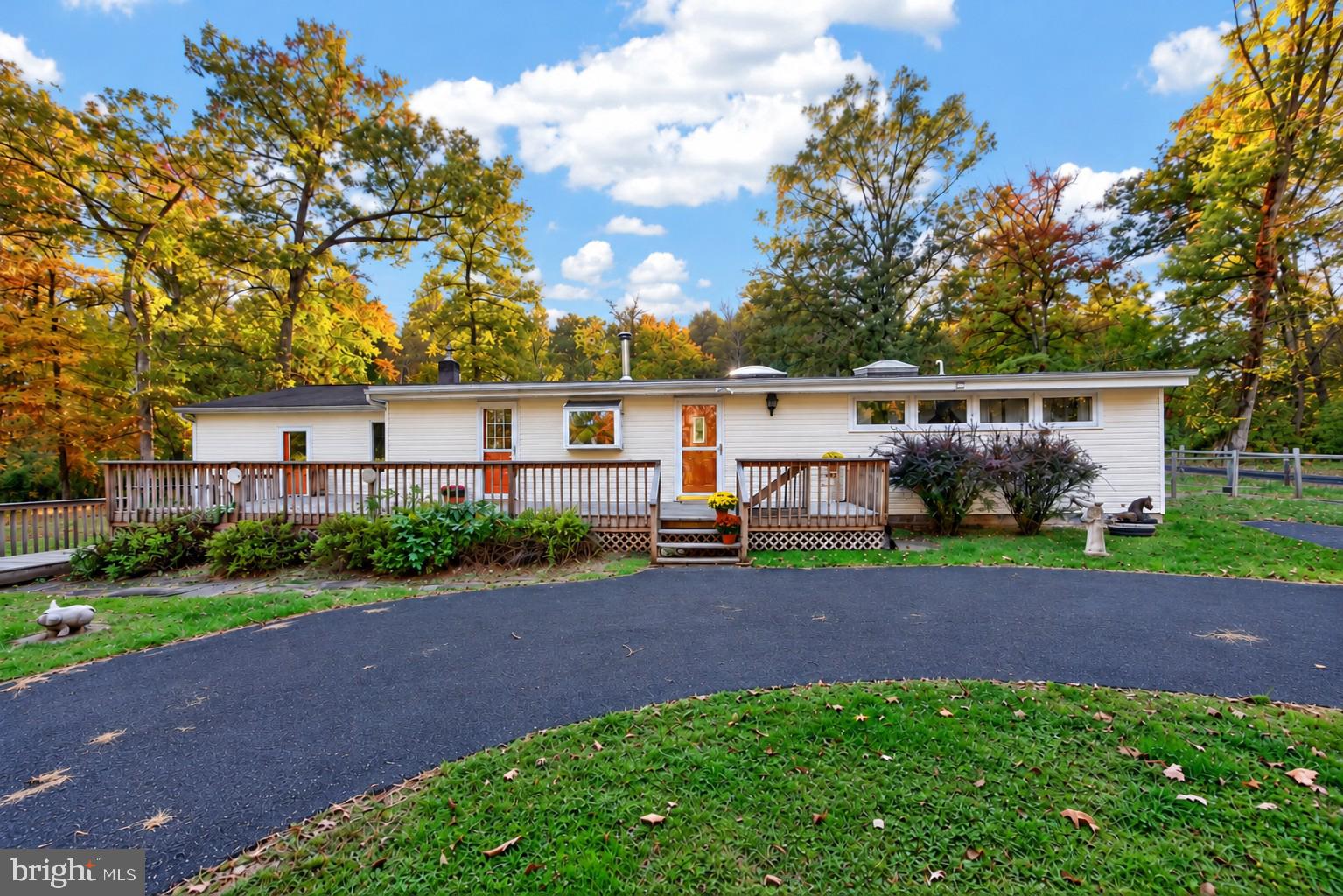 3506 Salford Station Rd, Perkiomenville, PA 18074 photo