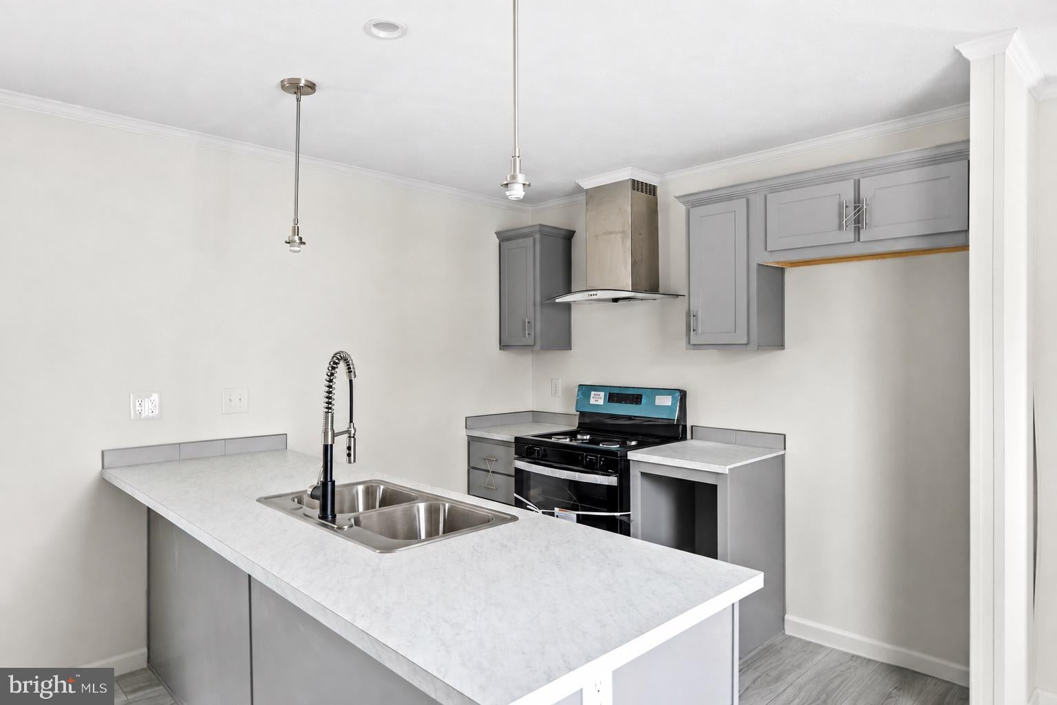 512 Spruce St, Robbinsville, NJ 08691 photo