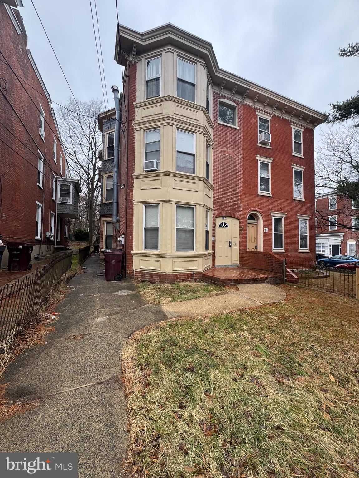 902 Madison St, Wilmington, DE 19801