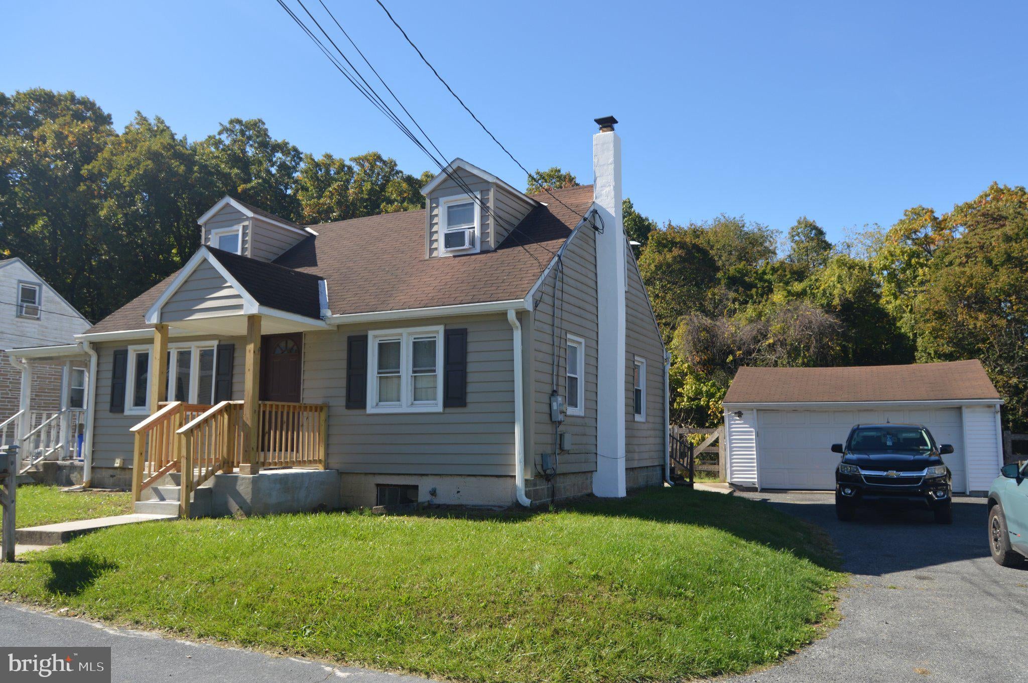 46 Mountain Spring Rd, Blandon, PA 19510