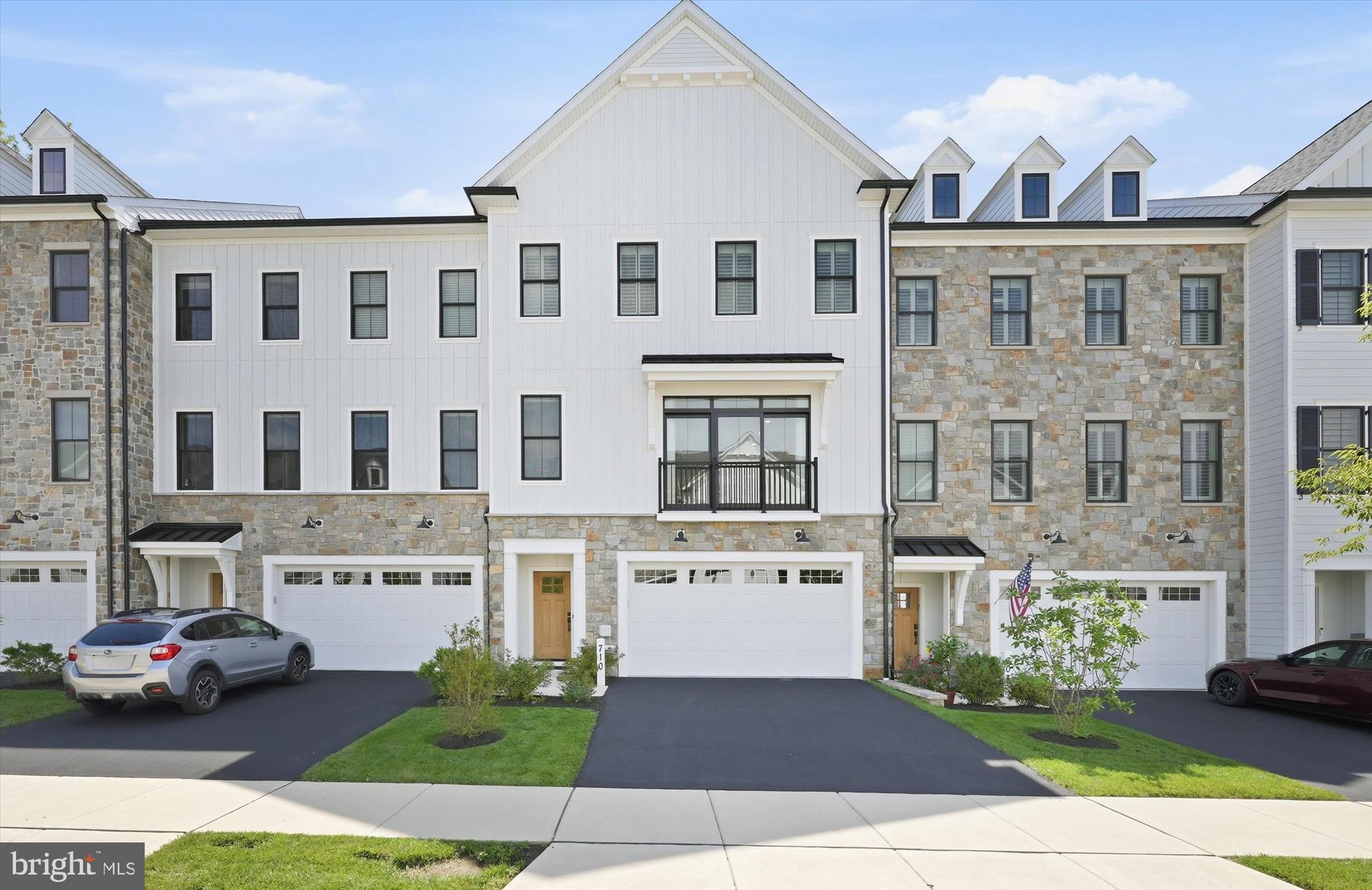 710 Walkers Mill Ln, Wilmington, DE 19807 photo