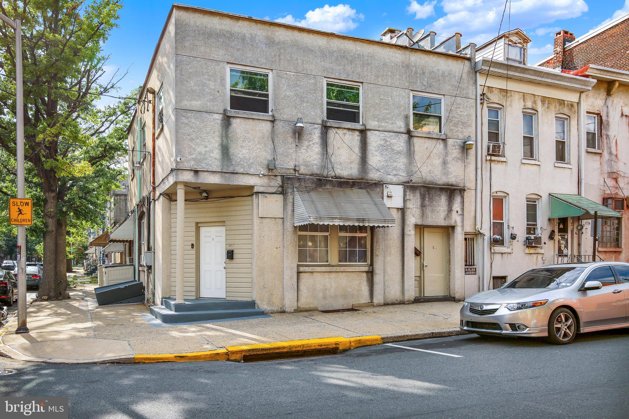 548 7th St, Reading, PA 19602