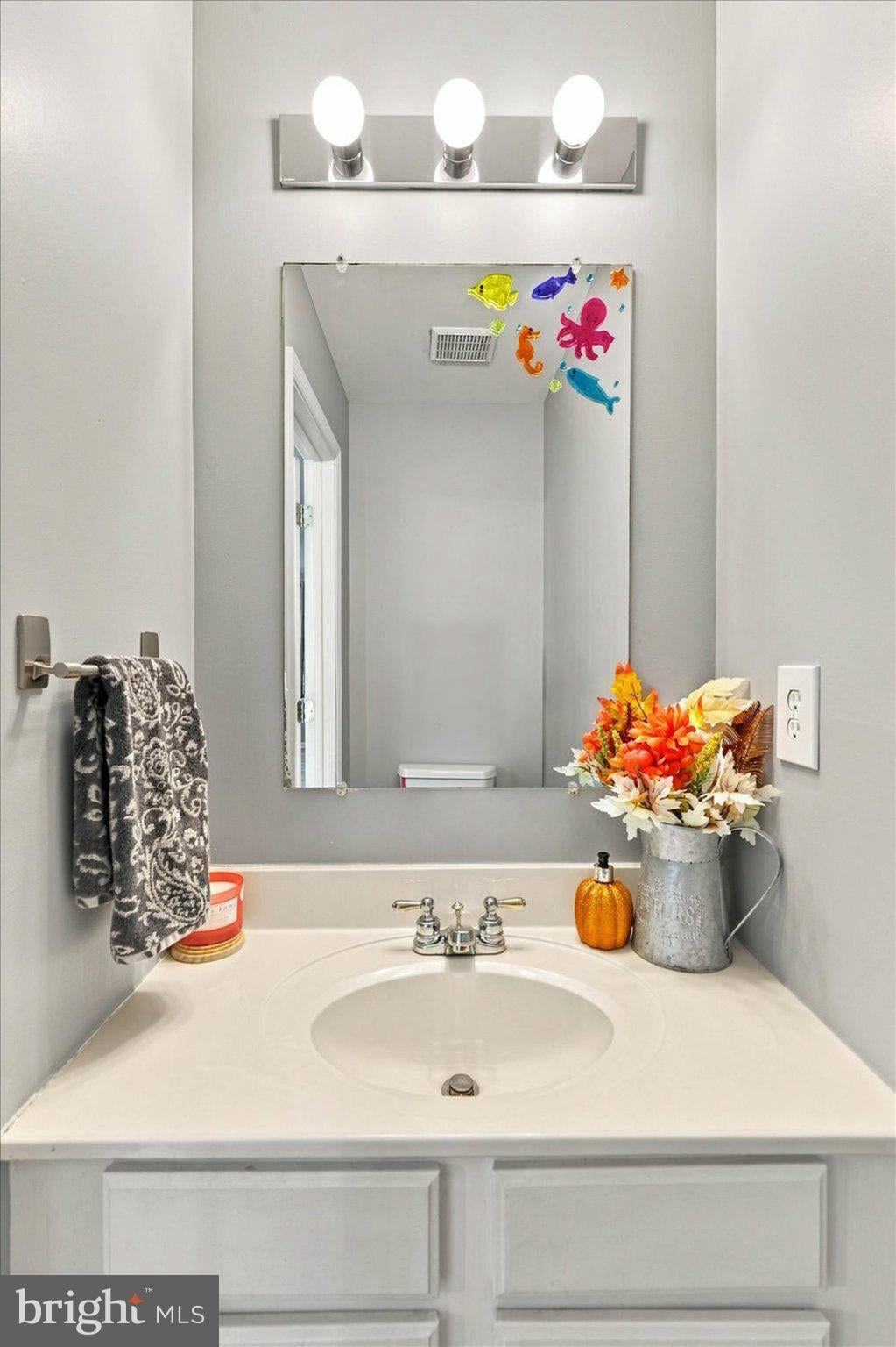 7544 Clover Lee Blvd, Harrisburg, PA 17112 photo