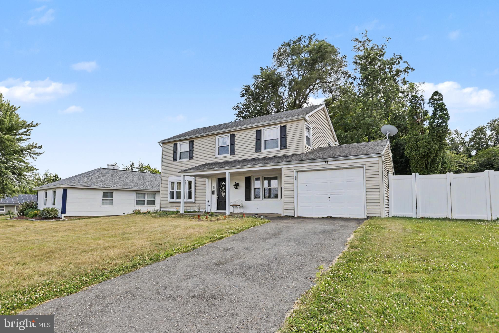 36 Mosshill Ln, Willingboro, NJ 08046 photo
