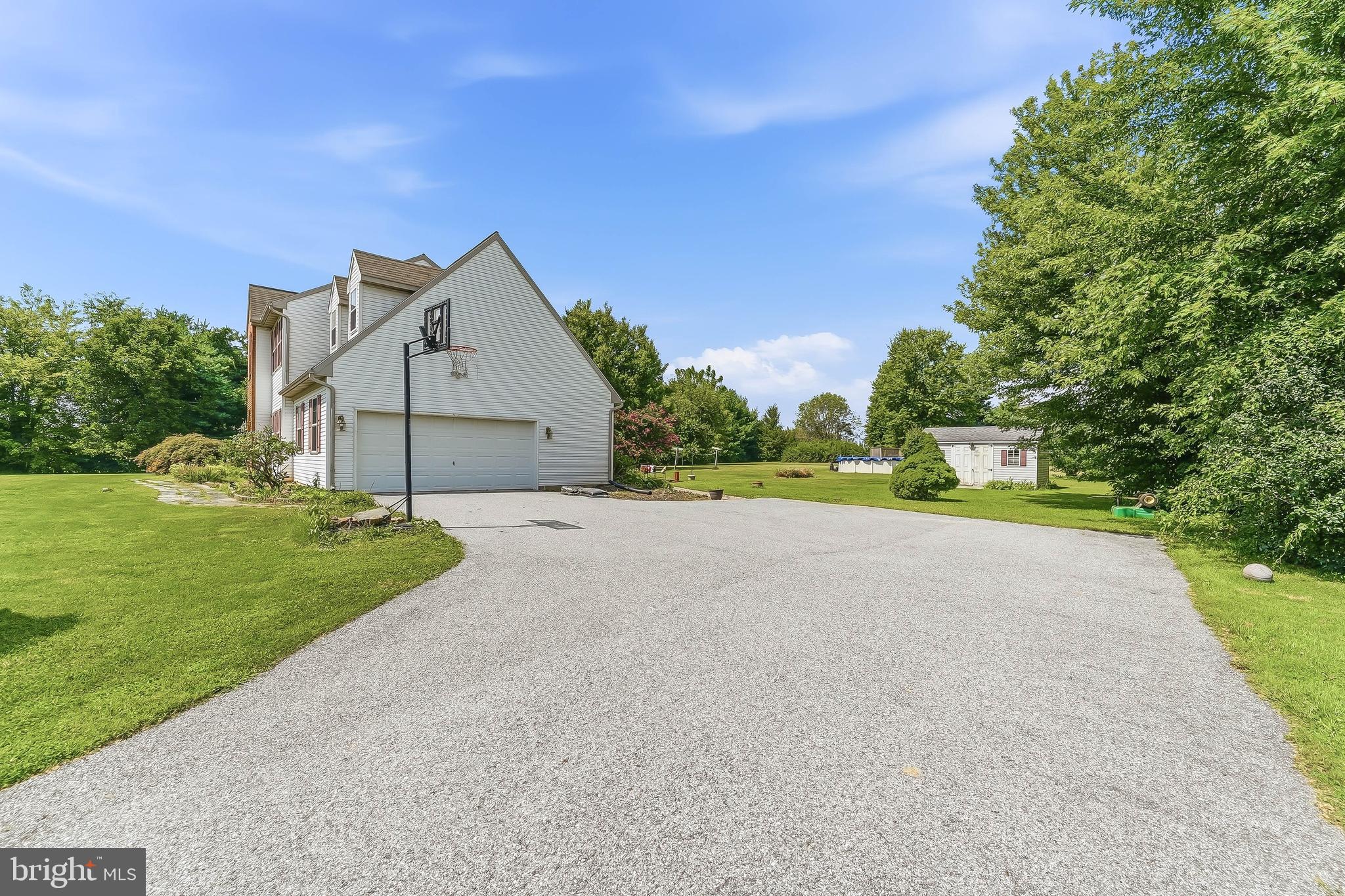 155 Pusey Mill Rd, Cochranville, PA 19330 photo