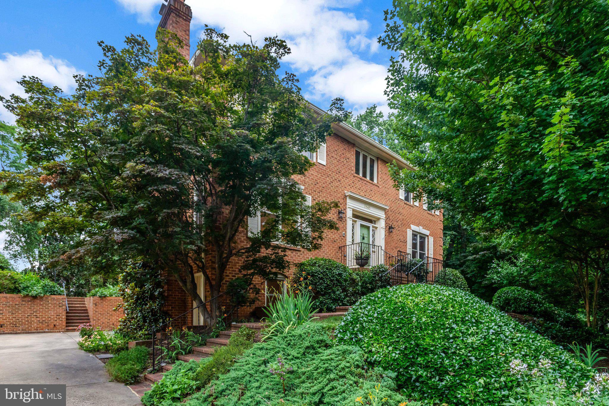 3845 Tazewell St, Arlington, VA 22207