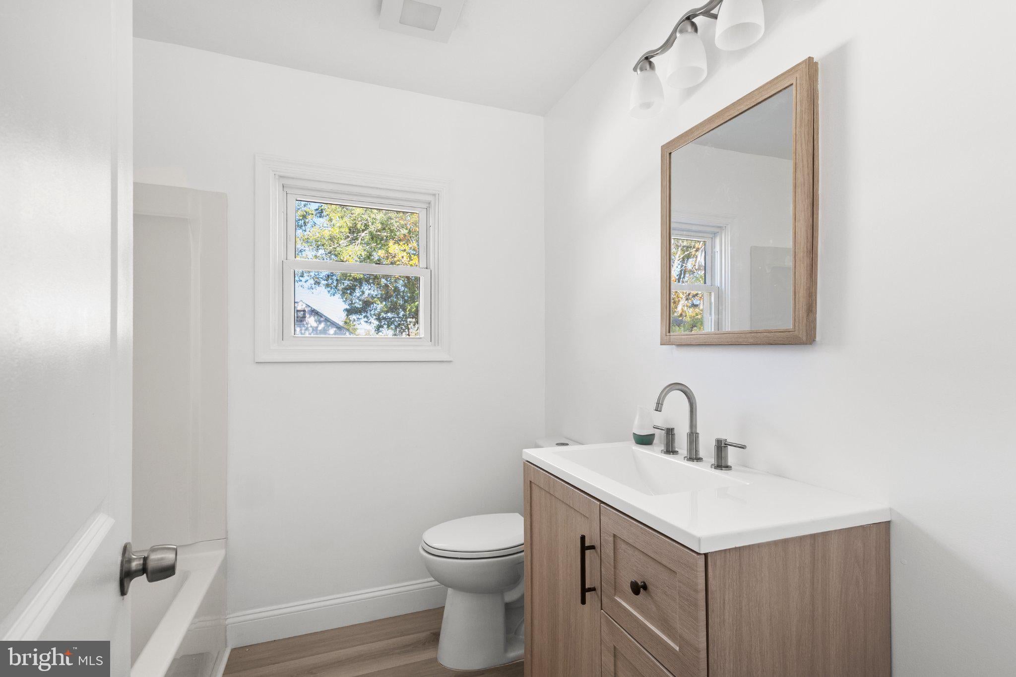 1718 W Chestnut Ave, Vineland, NJ 08360 photo