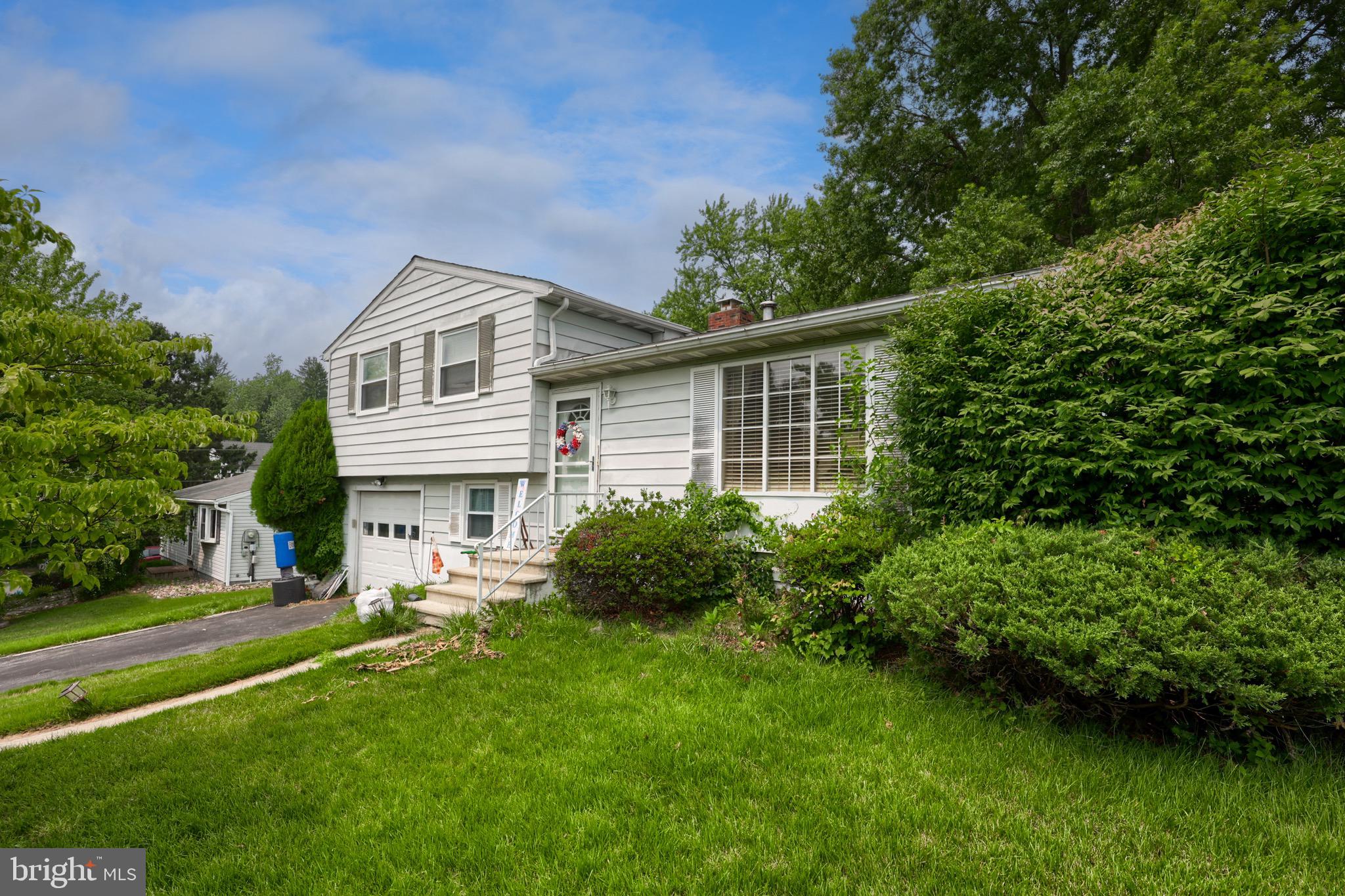 3605 Orchard Ct, Reading, PA 19606 photo