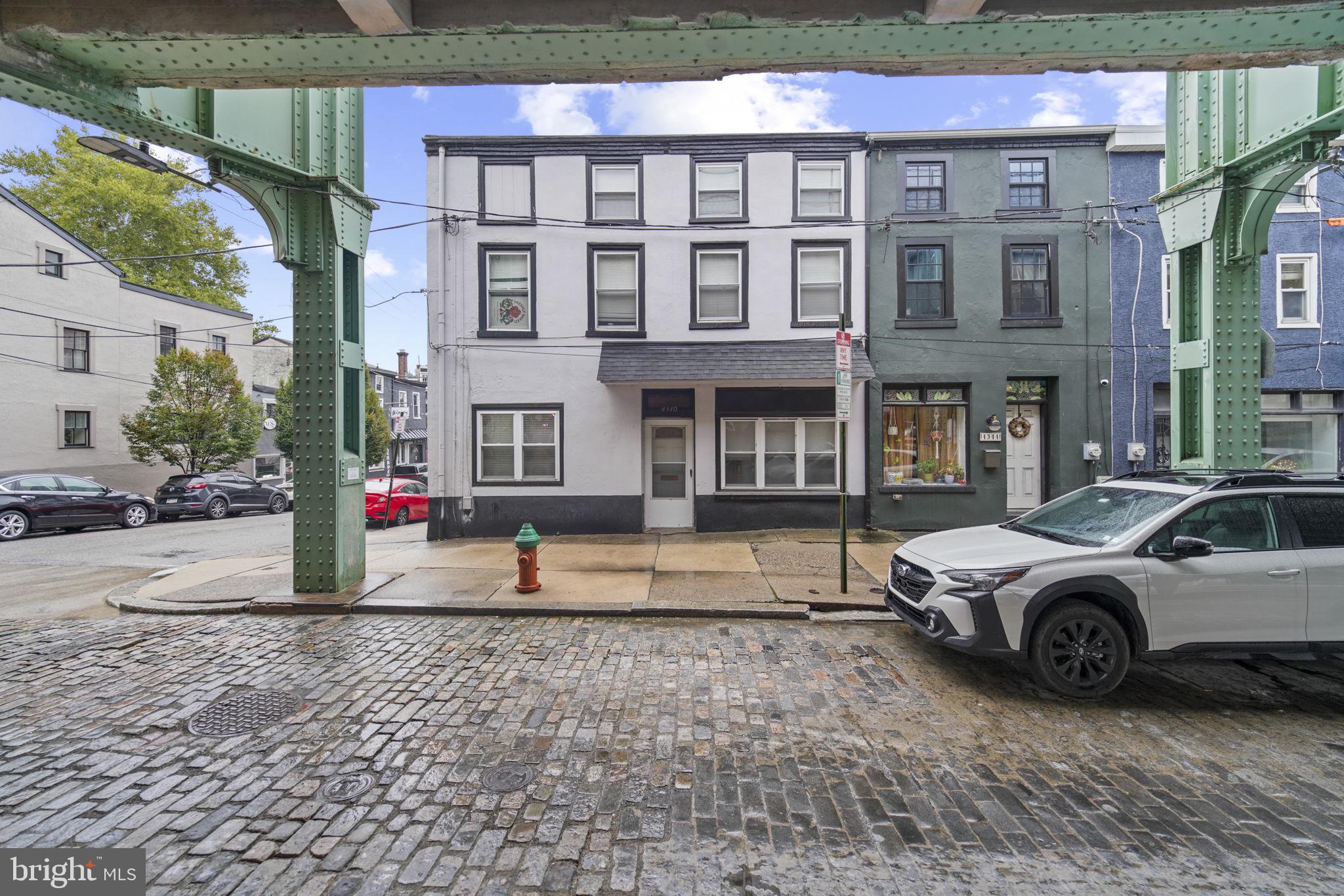4340 Cresson St, Philadelphia, PA 19127
