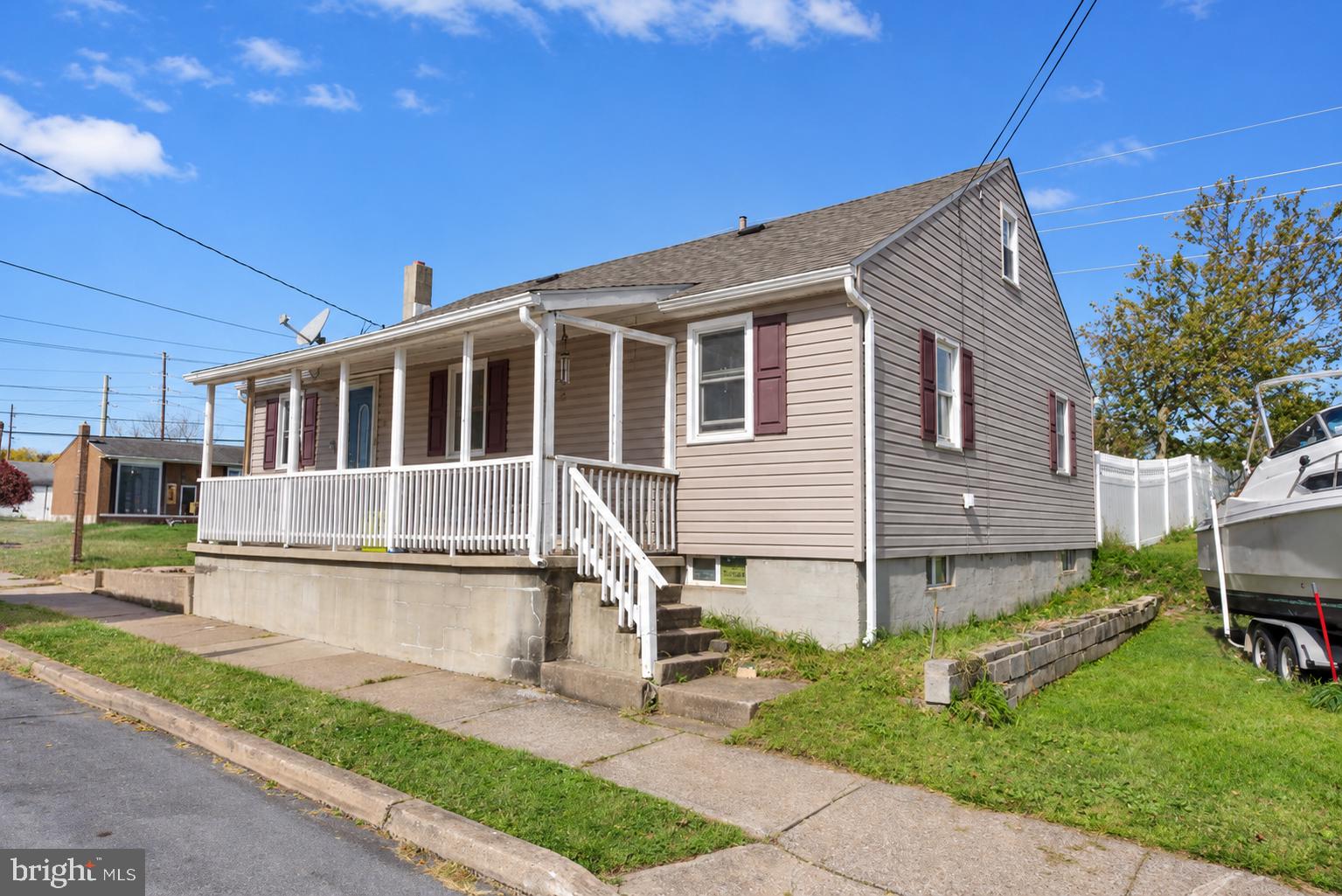 163 State St, Middletown, PA 17057