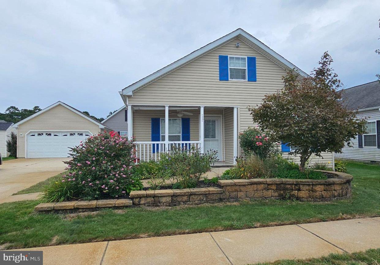 33 Paul Revere Ct, Millville, NJ 08332