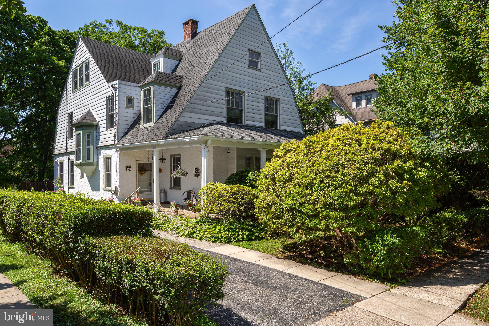 120 Woodside Ave, Narberth, PA 19072 photo