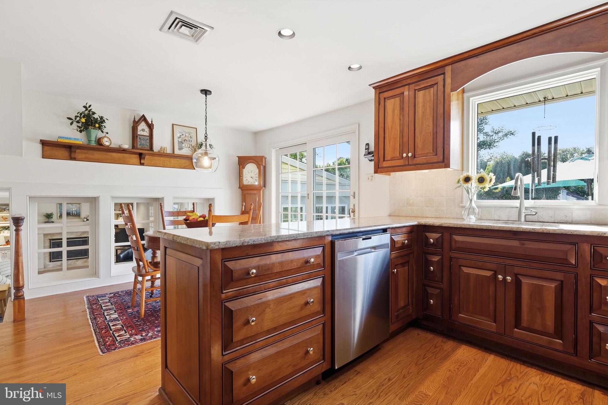 130 Andrew Dr, Newtown, PA 18940 photo