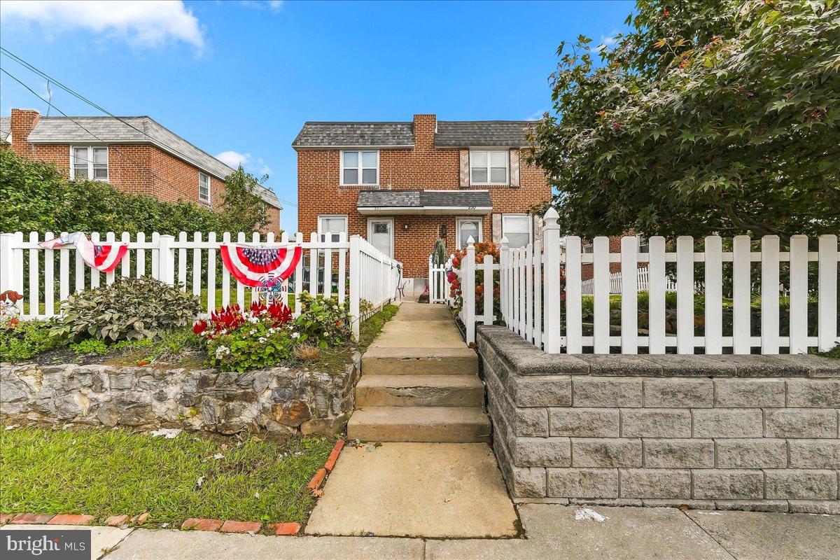 230 Lynn Rd, Ridley Park, PA 19078
