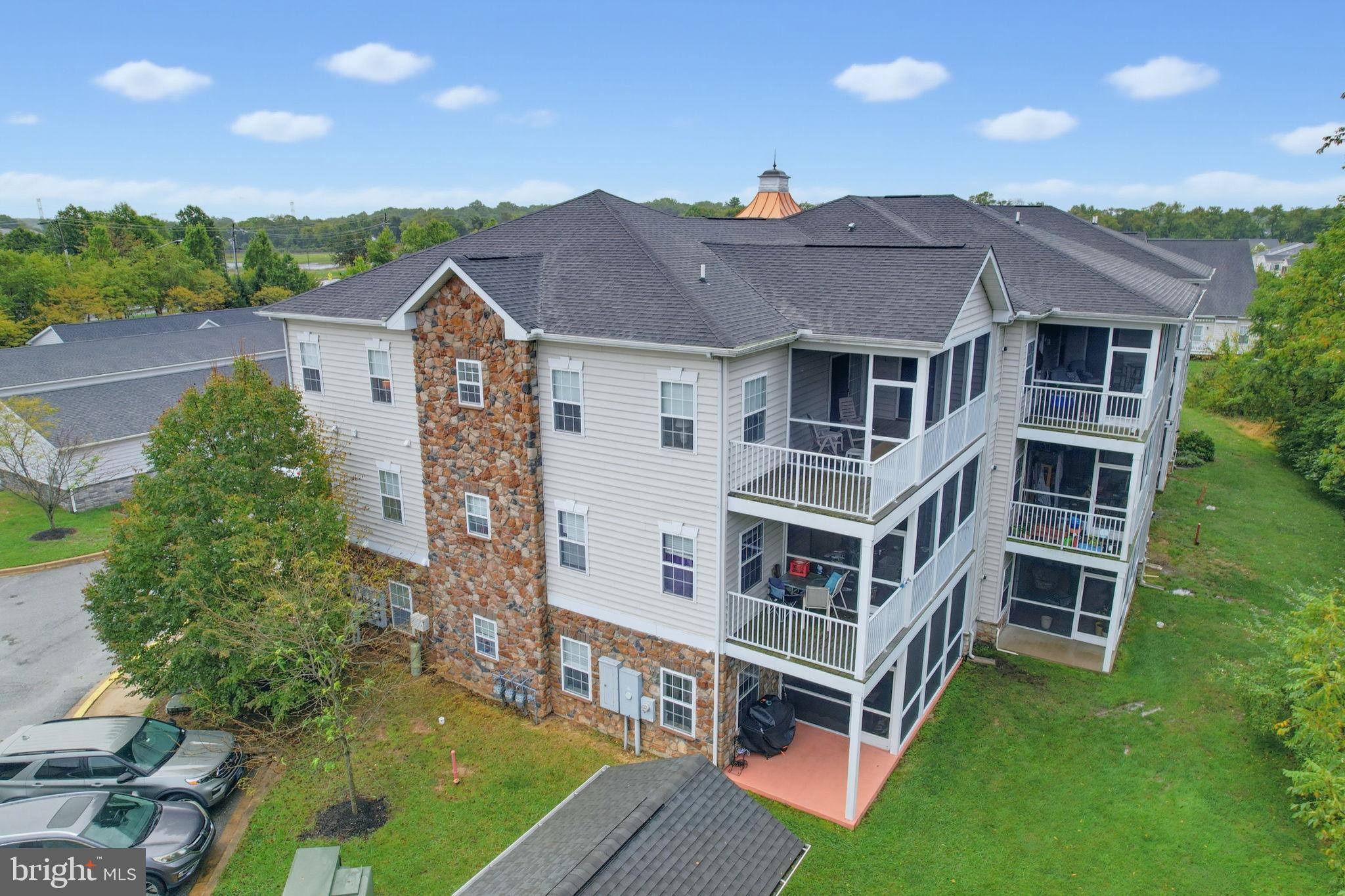 101 Colonial Downs Ct, Newark, DE 19702