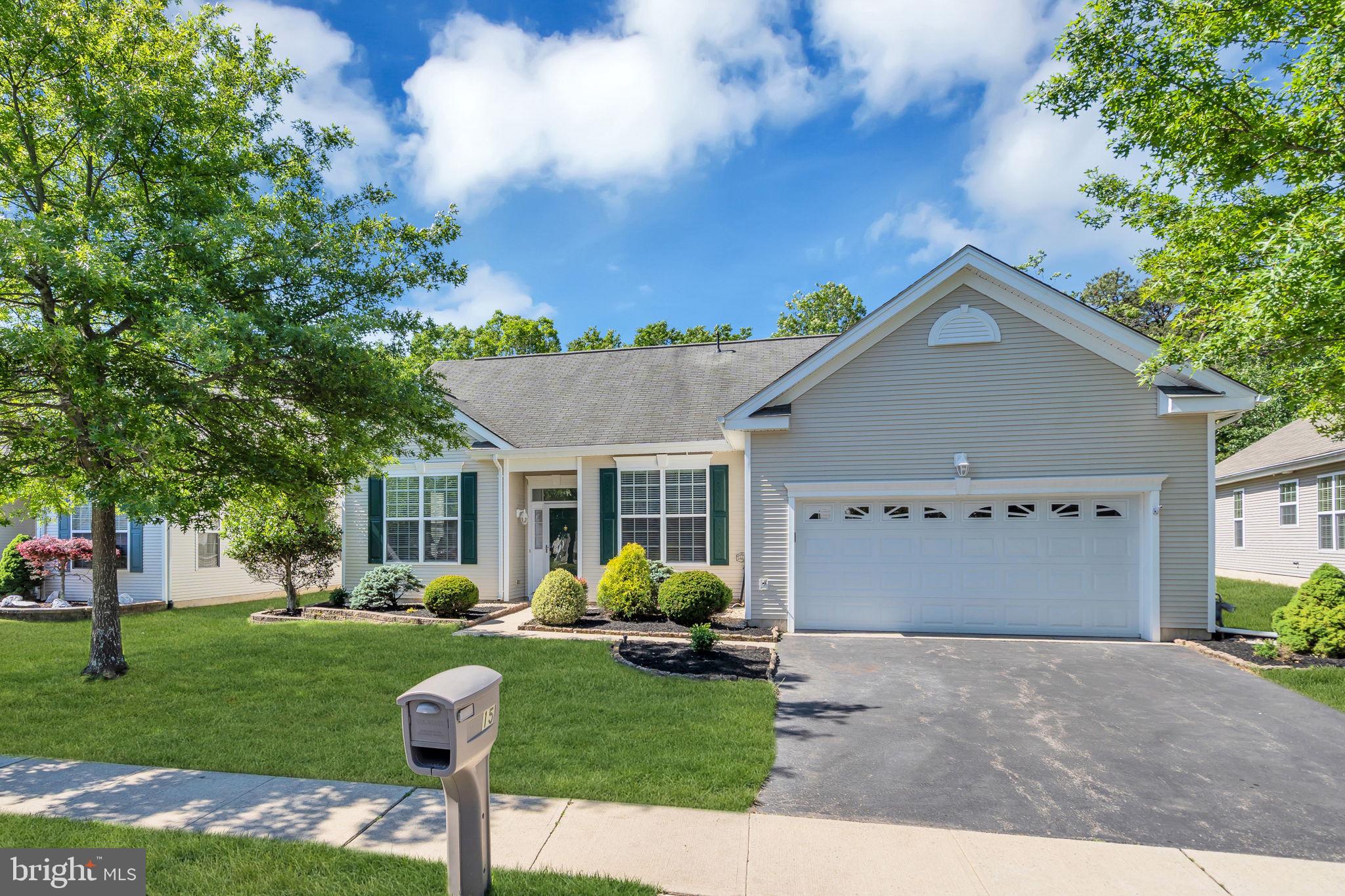 15 Lily Pond Ln, Barnegat, NJ 08005