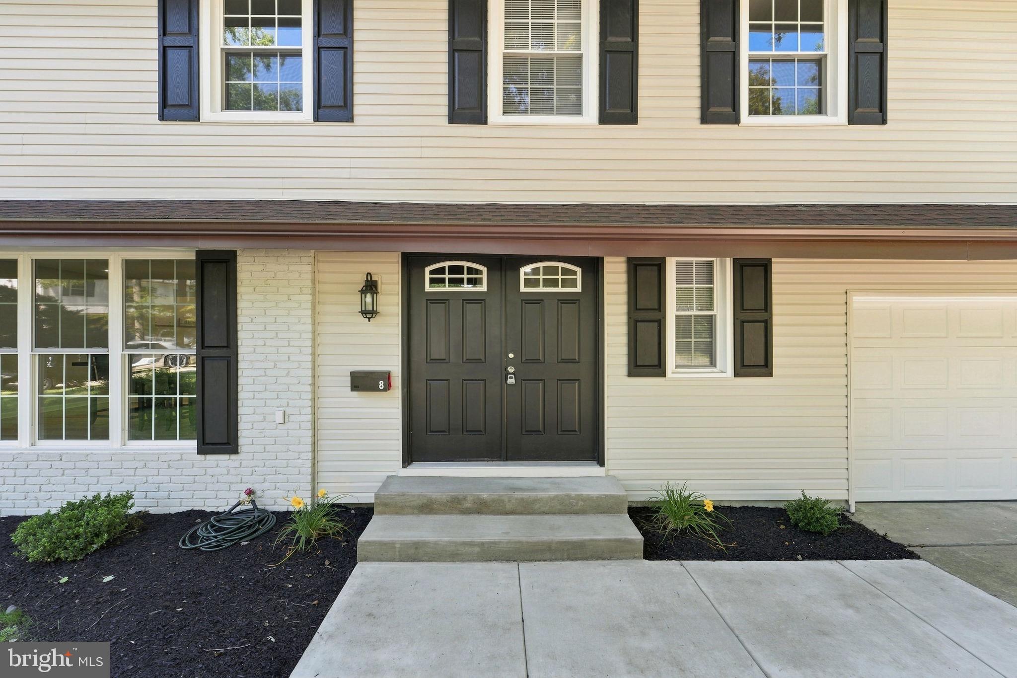 8 Villanova Ct, Berlin, NJ 08009 photo