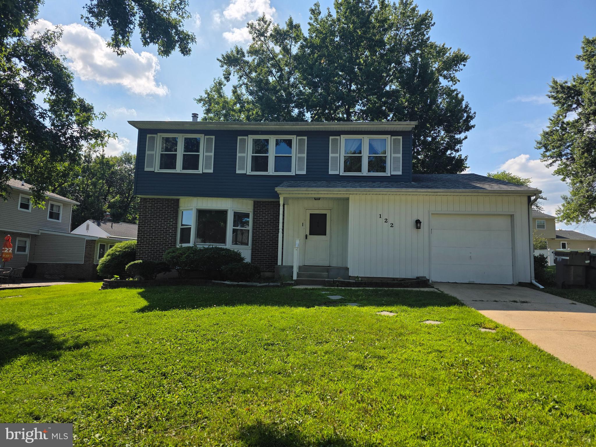 122 Pawnee Ct, Newark, DE 19702
