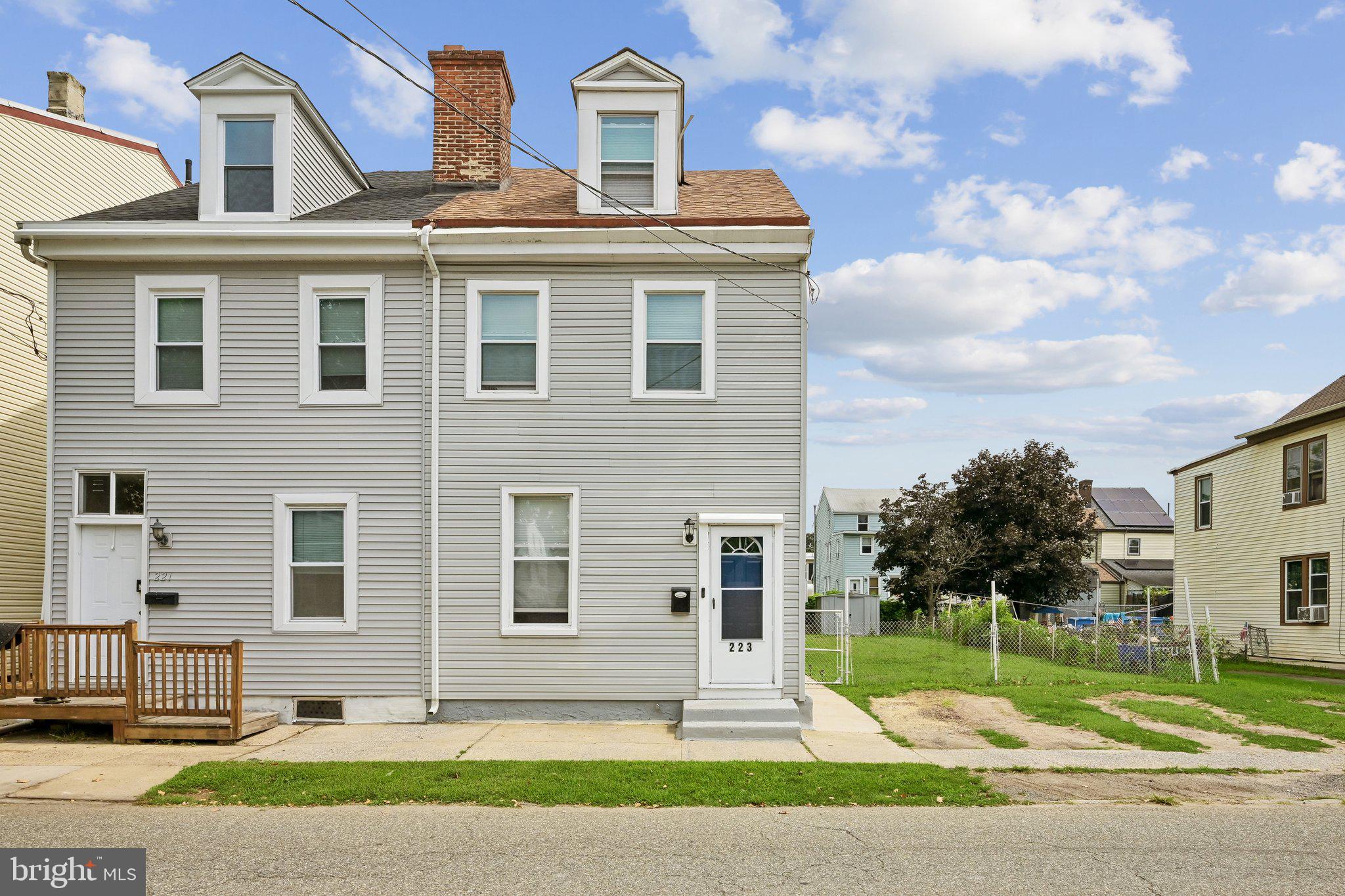 223 Hudson St, Gloucester City, NJ 08030