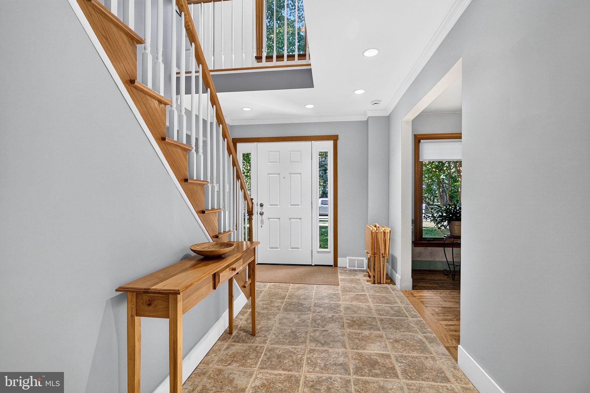 9 Locke Ct, Ewan, NJ 08628 photo