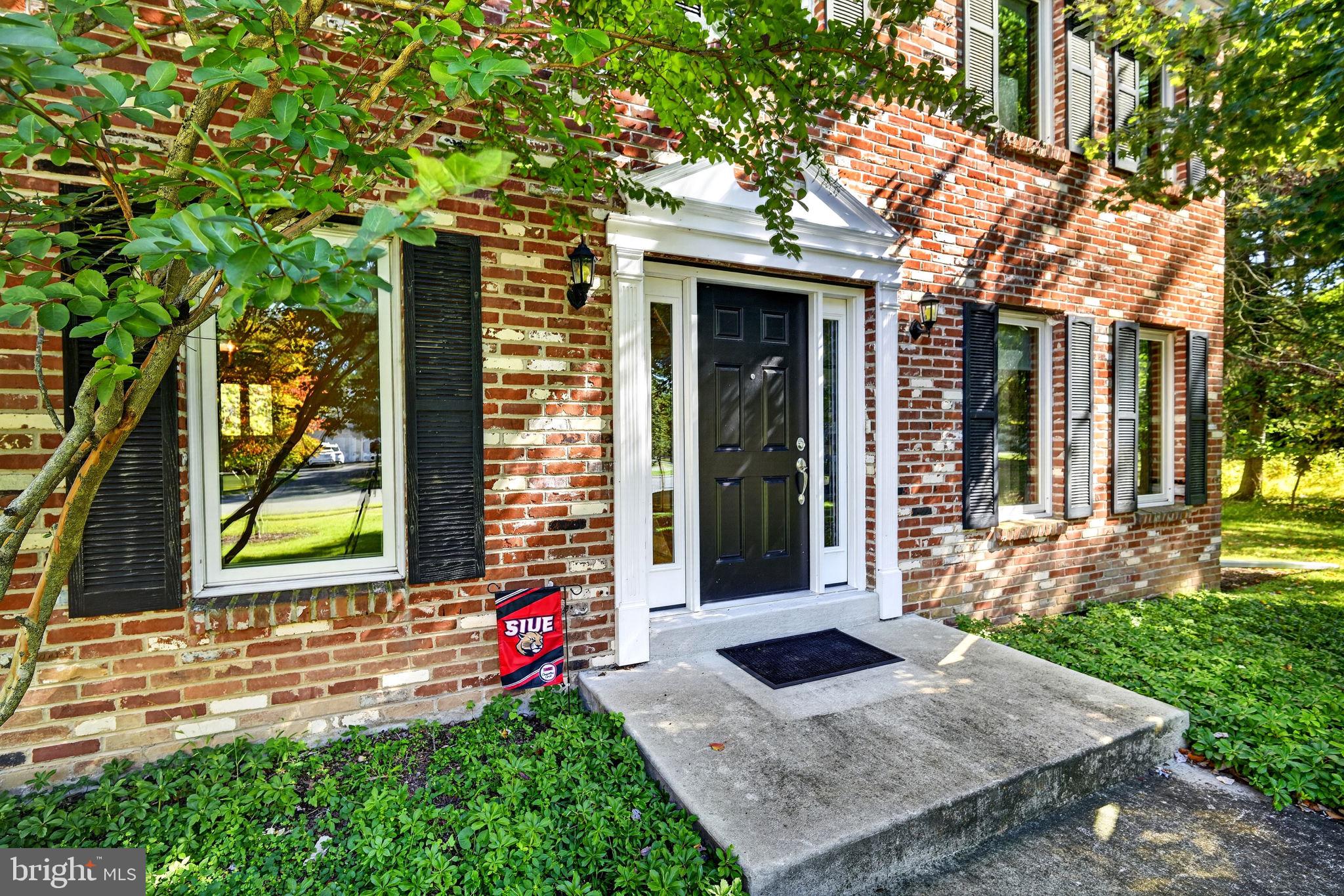 9 Locke Ct, Ewan, NJ 08628 photo