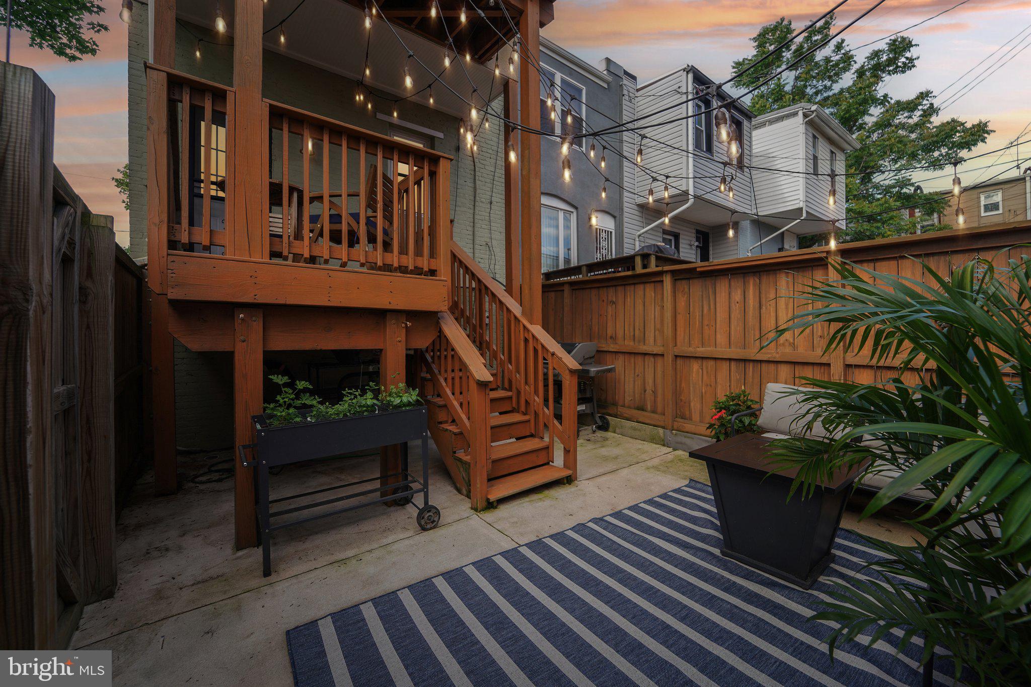 2506 E Fairmount Ave, Baltimore, MD 21224 photo