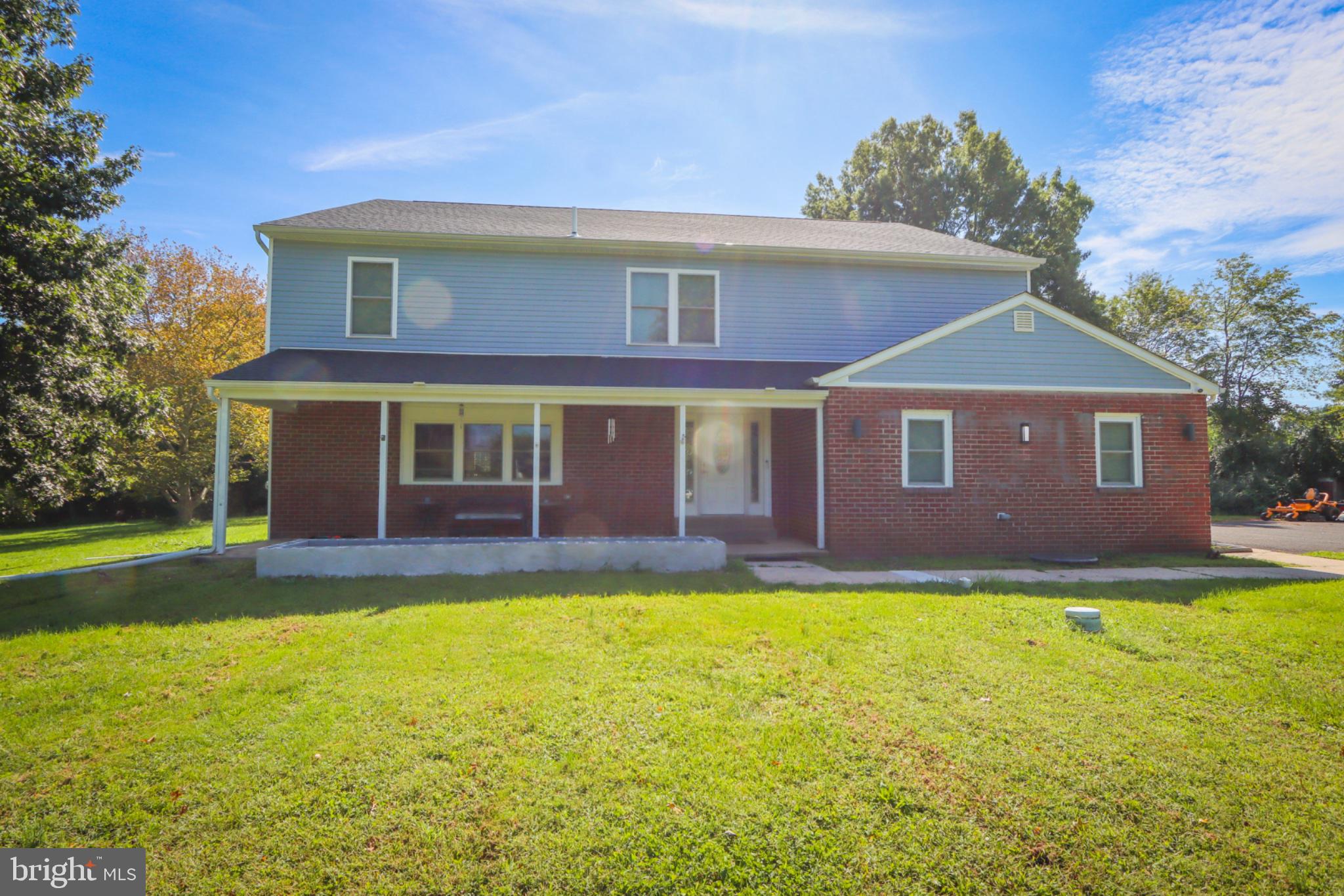 279 Schoolhouse Rd, Pottstown, PA 19465